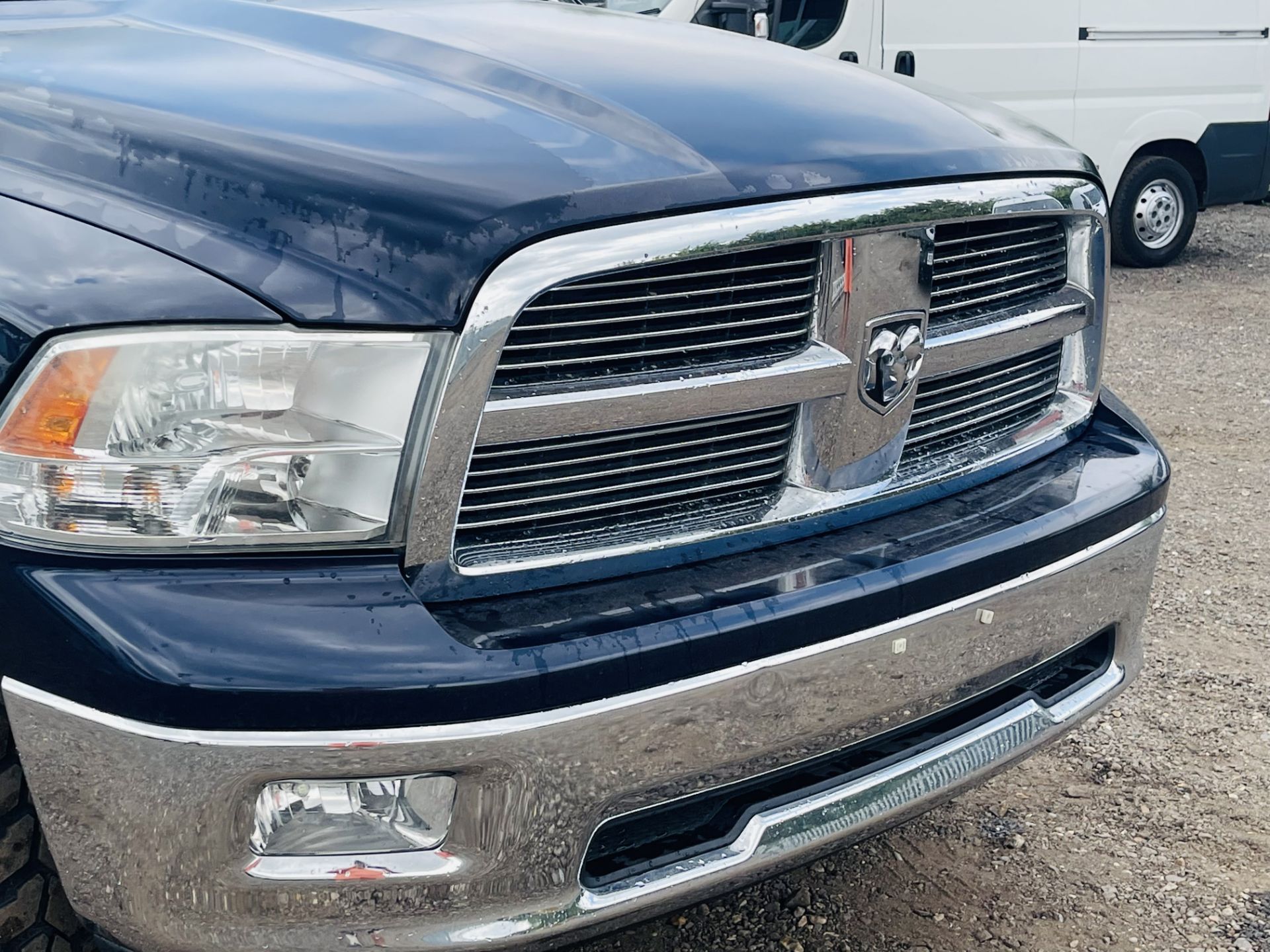 Dodge Ram 5.7 Hemi V8 1500 ** BIG HORN ** Quad Cab - ' 2012 ' 4WD - A/C - LHD - 6 Seats - Image 13 of 26