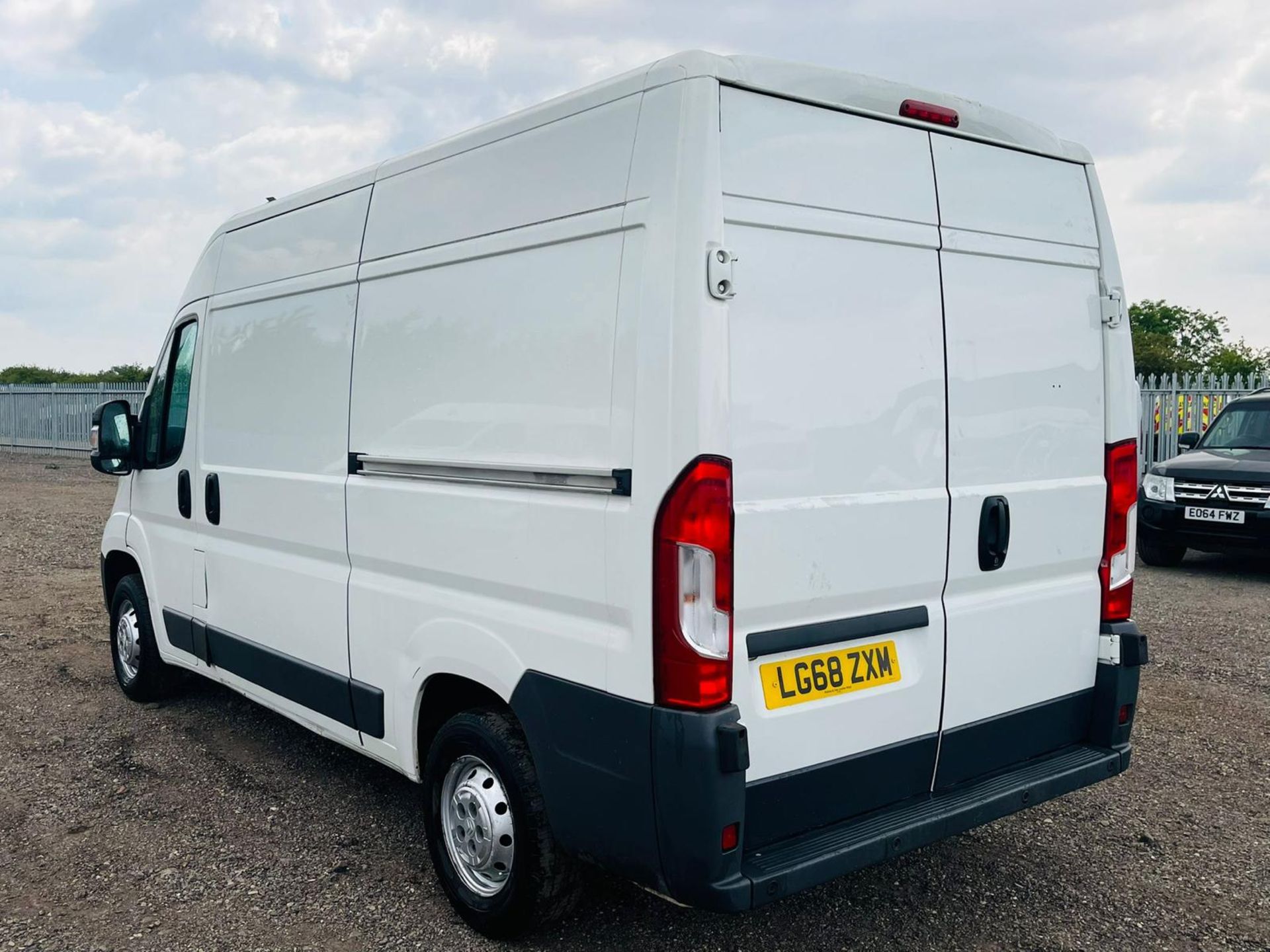 Citreon Relay 2.0 BlueHDI Enterprise 130 2018 '68 Reg' Euro 6 - ULEZ Compliant - Panel Van- A/C - Image 8 of 25