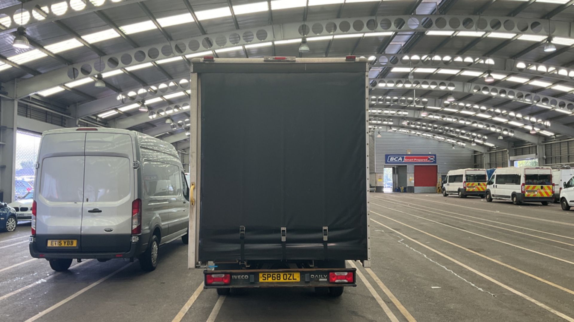 Iveco Daily 35C16 2.3 HPI L3 2018 '68 Reg' Luton Curtainsider ** Automatic ** - ULEZ Compliant - Image 4 of 7