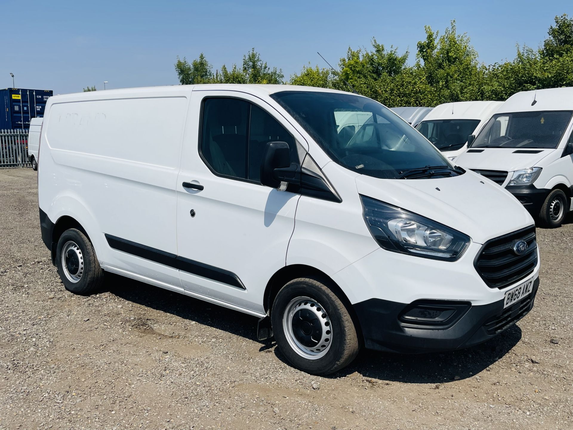 Ford Transit Custom 2.0 TDCI 105 EcoBlue 2019 '68' Reg L1 H1 - A/C - Euro 6 - ULEZ Compliant - Image 18 of 22