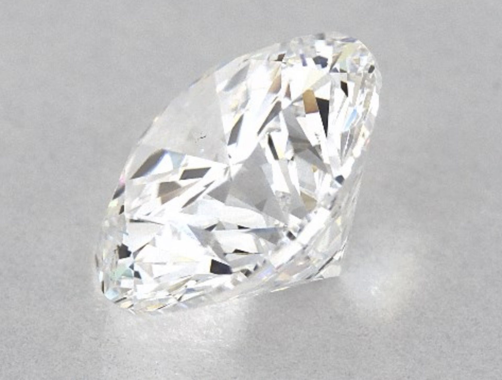 One Certified Brilliant Cut Diamond 2.03 CT ( Natural ) D Colour VS2 - No Vat - Image 14 of 15