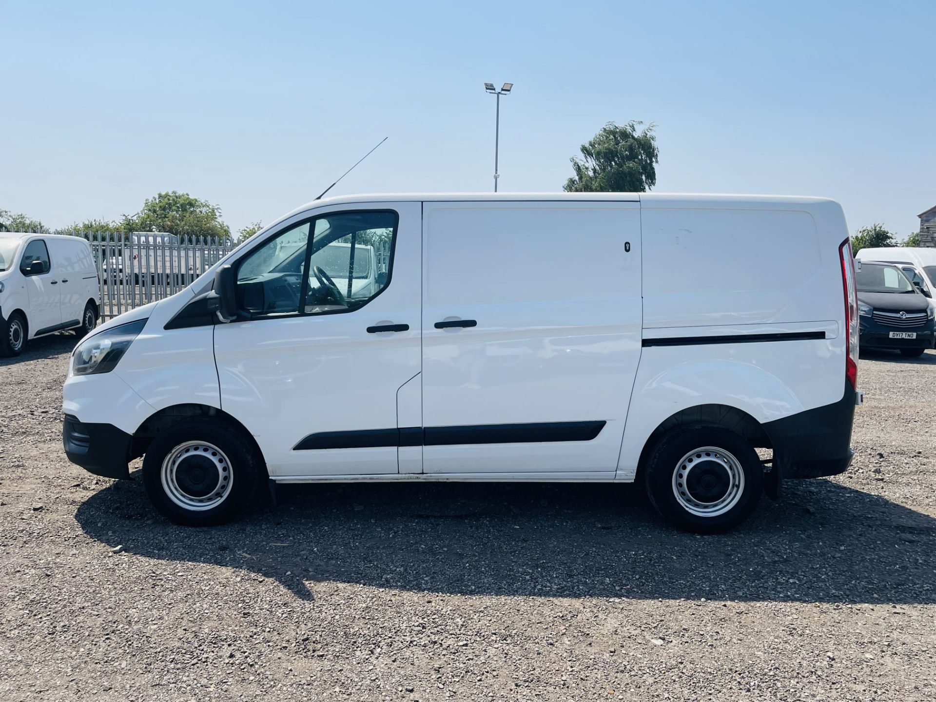 Ford Transit Custom 2.0 TDCI 105 EcoBlue 2019 '68' Reg L1 H1 - A/C - Euro 6 - ULEZ Compliant - Image 6 of 22