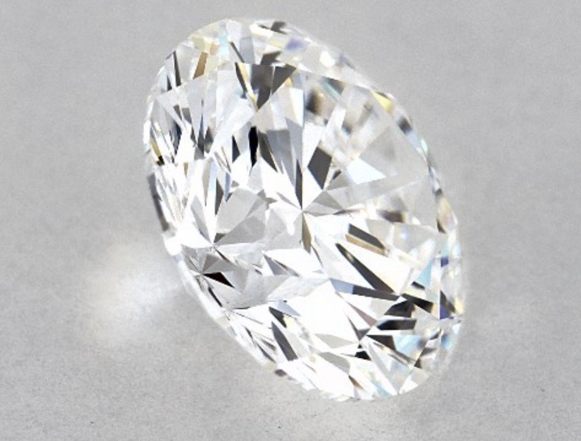 One Certified Brilliant Cut Diamond 2.03 CT ( Natural ) D Colour VS2 - No Vat - Image 9 of 15