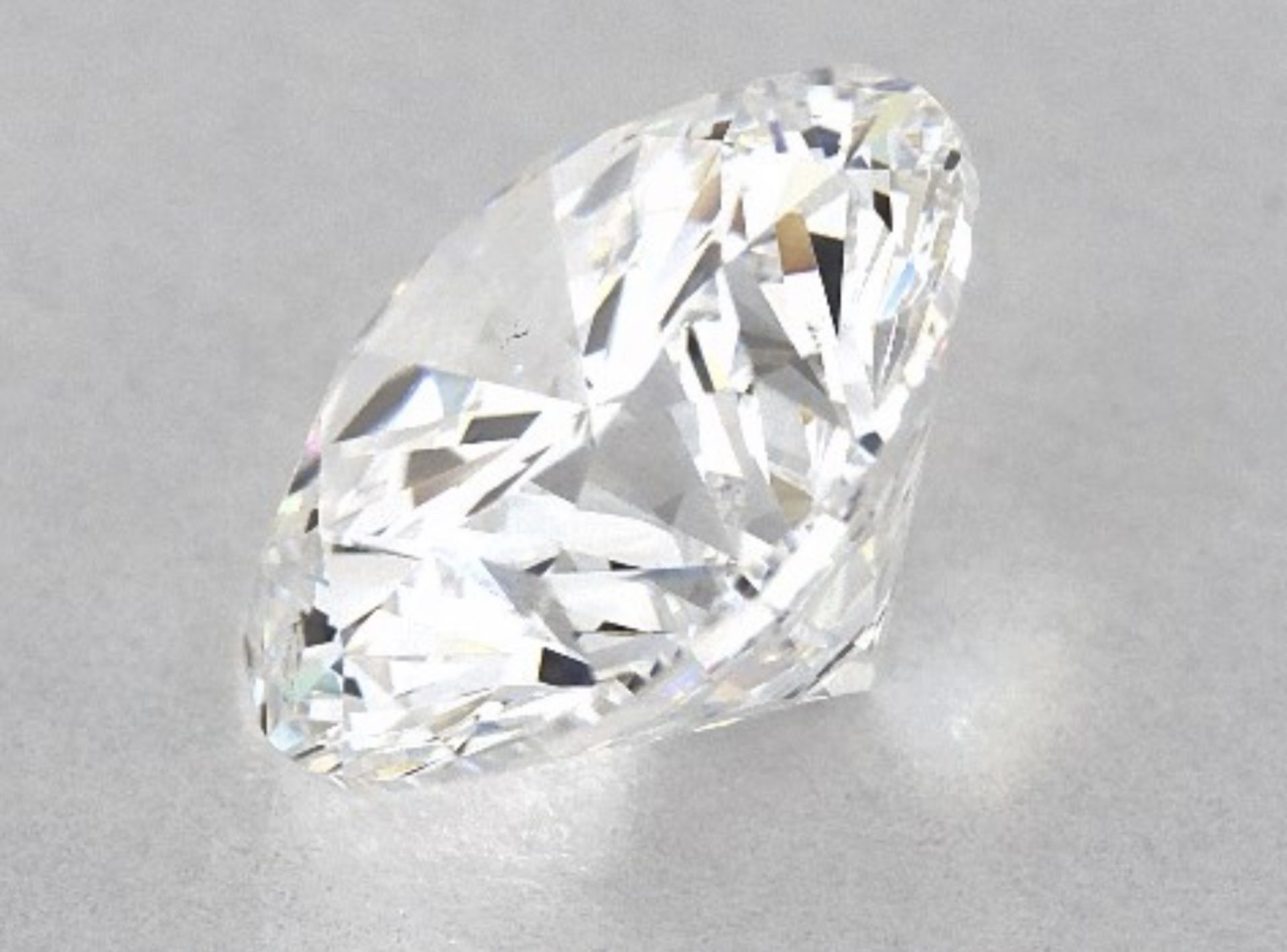 One Certified Brilliant Cut Diamond 2.03 CT ( Natural ) D Colour VS2 - No Vat - Image 2 of 15