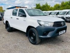 Toyota Hilux 2.4 D-4D ACTIVE 4WD Double Cab 2017 '17 Reg' A/C - ULEZ Compliant - 83,508 Only !