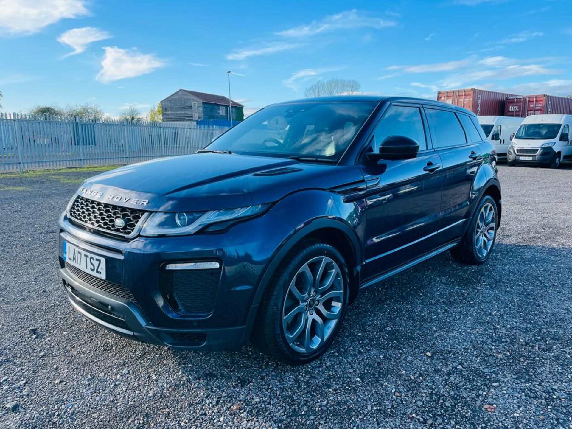 ** ON SALE ** Range Rover Evoque HSE Dynamic 2.0 TD4 4WD 2017 '17 Reg' Sat Nav - A/C - - Image 3 of 25