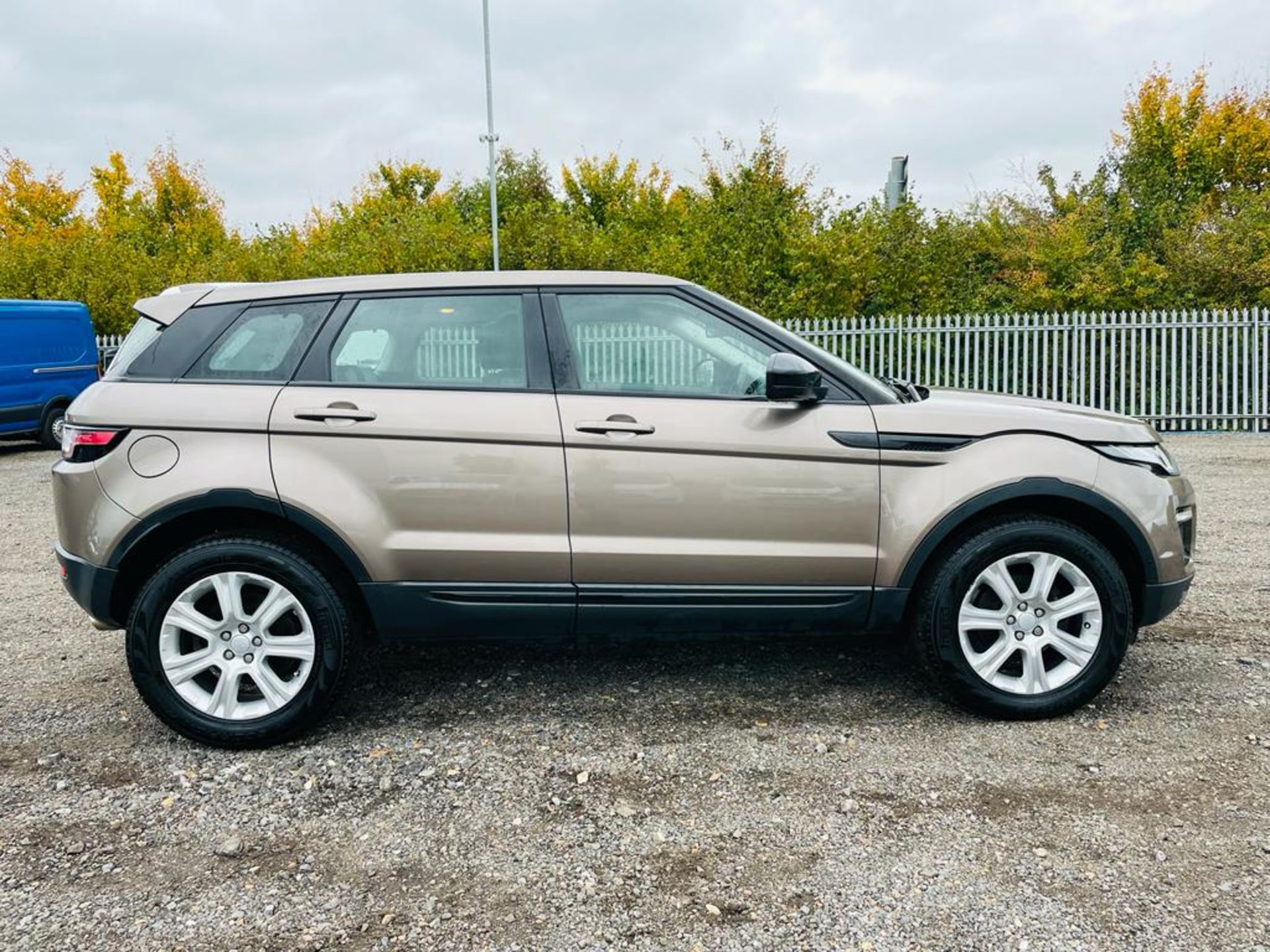 Range Rover Evoque 2.0 ED4 150 SE Tech 2018 '18 Reg' Sat Nav - Panoramic Roof - A/C - ULEZ Compliant - Image 5 of 24