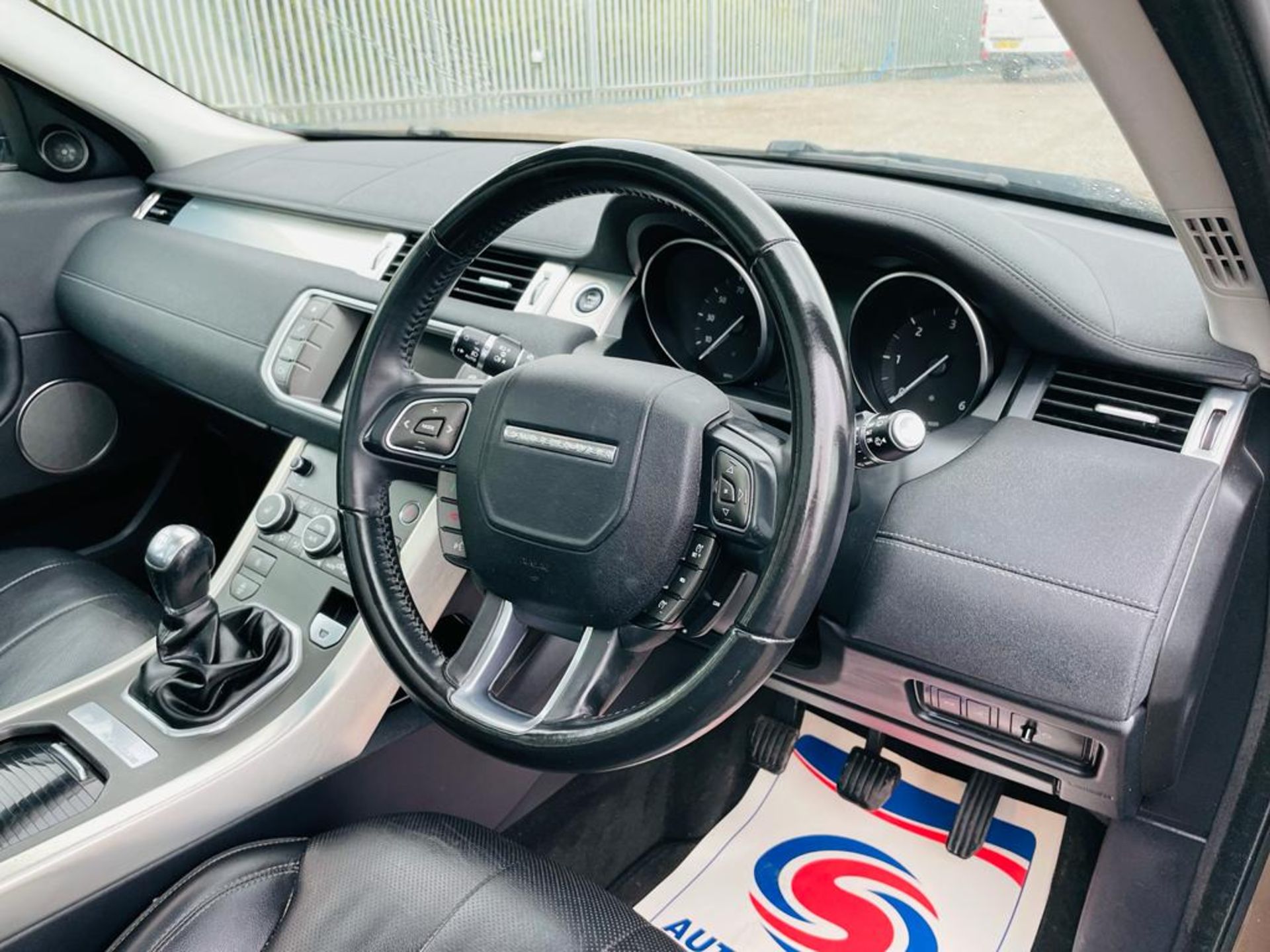 Range Rover Evoque 2.0 ED4 150 SE Tech 2018 '18 Reg' Sat Nav - Panoramic Roof - A/C - ULEZ Compliant - Image 22 of 24