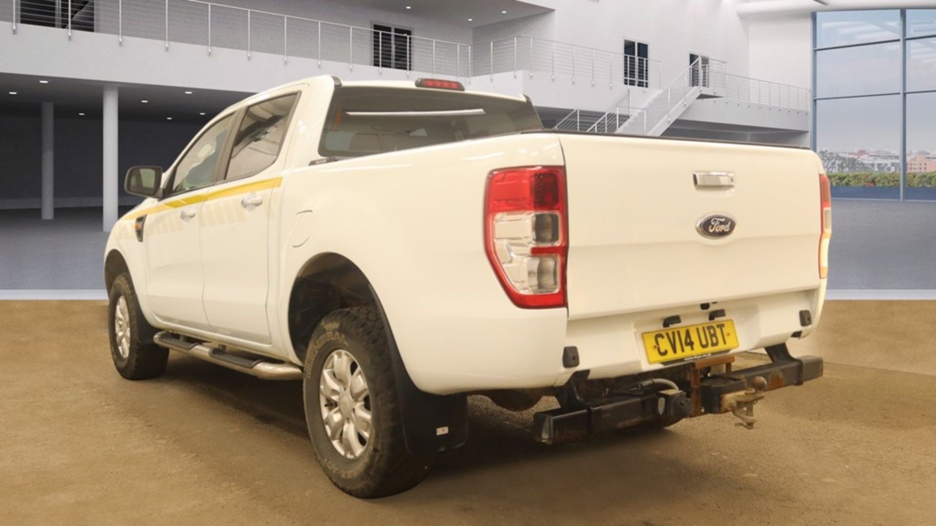 ** ON SALE ** Ford Ranger 2.2 TDCI 150 XLT 4WD Double Cab 2014 '14 Reg' A/C - 75,690 Miles Only - Image 5 of 9