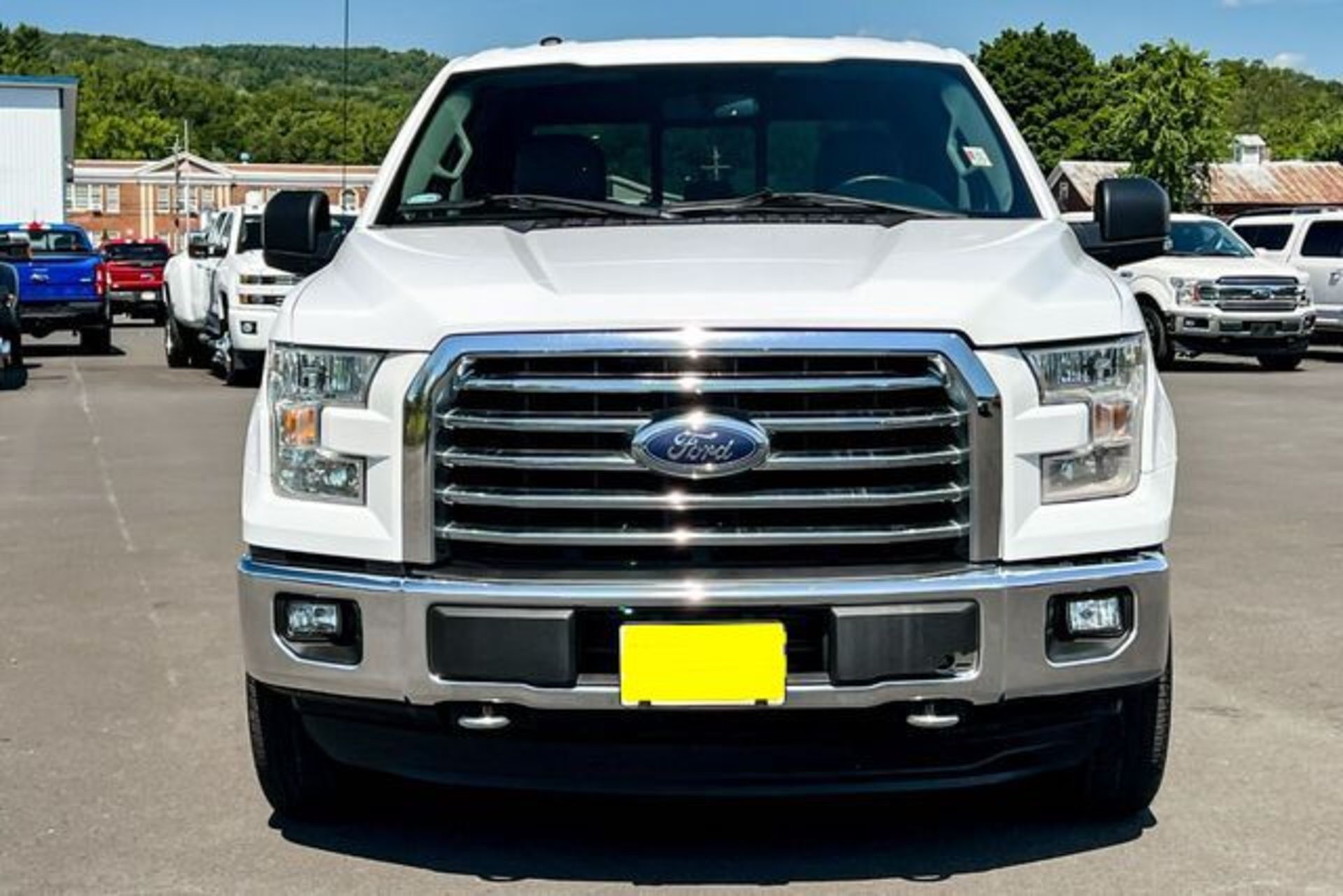 ** ON SALE **Ford F-150 2.7L V6 XLT SuperCrew 4WD ' 2016 year' Sat Nav - A/C - 5.5ft Bed - Image 2 of 27