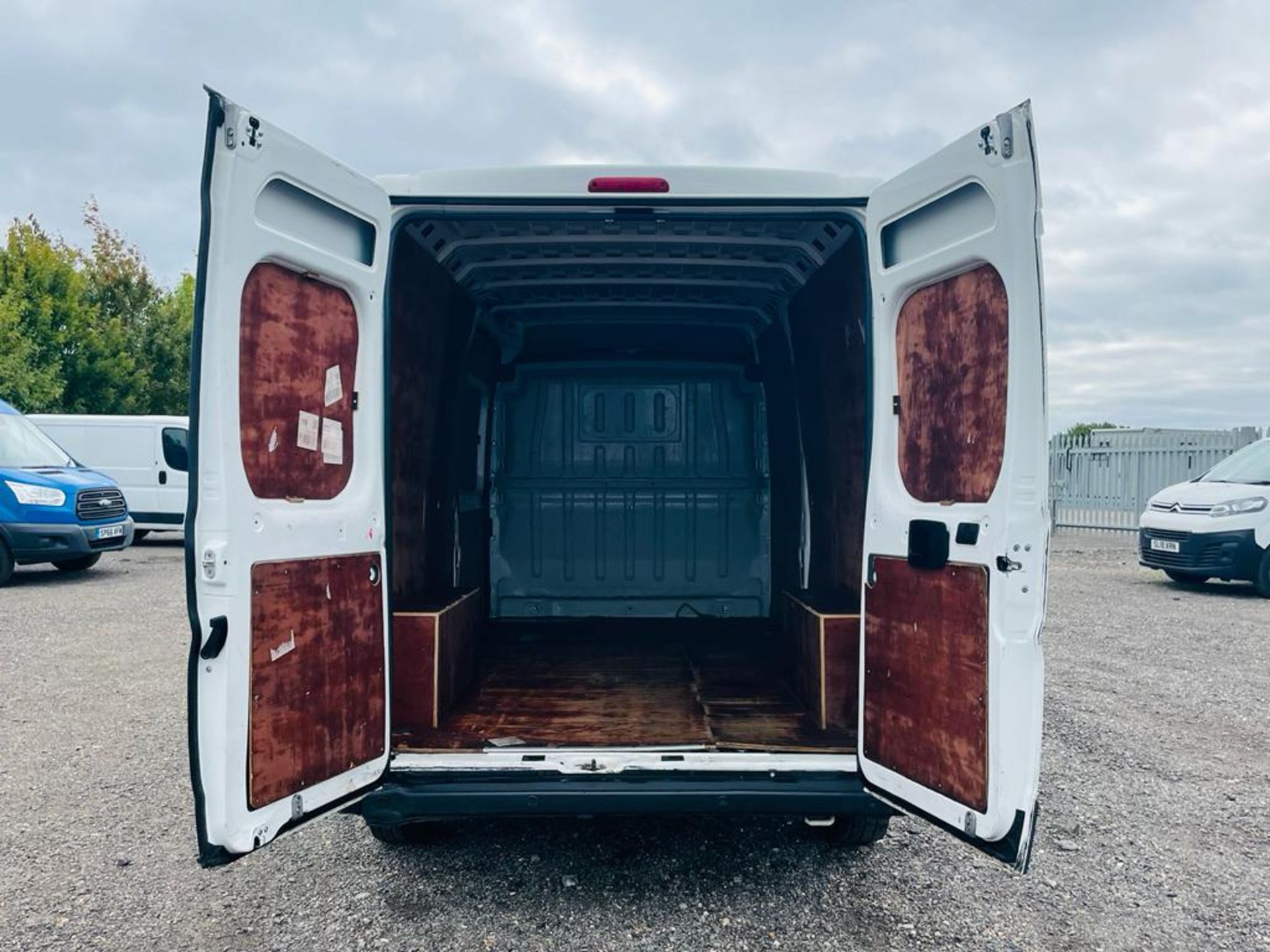 Citroen Relay 2.2 BlueHDI 140 L3 H2 Enterprise 2020 '70 Reg' - A/C - ULEZ Compliant - 59127 Miles - Image 9 of 22