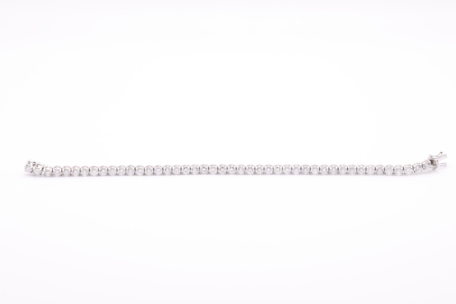 Brand New 9.0 Carat 18ct White Gold Tennis Bracelet set with Round Brilliant Cut Natural Diamonds - Image 5 of 12