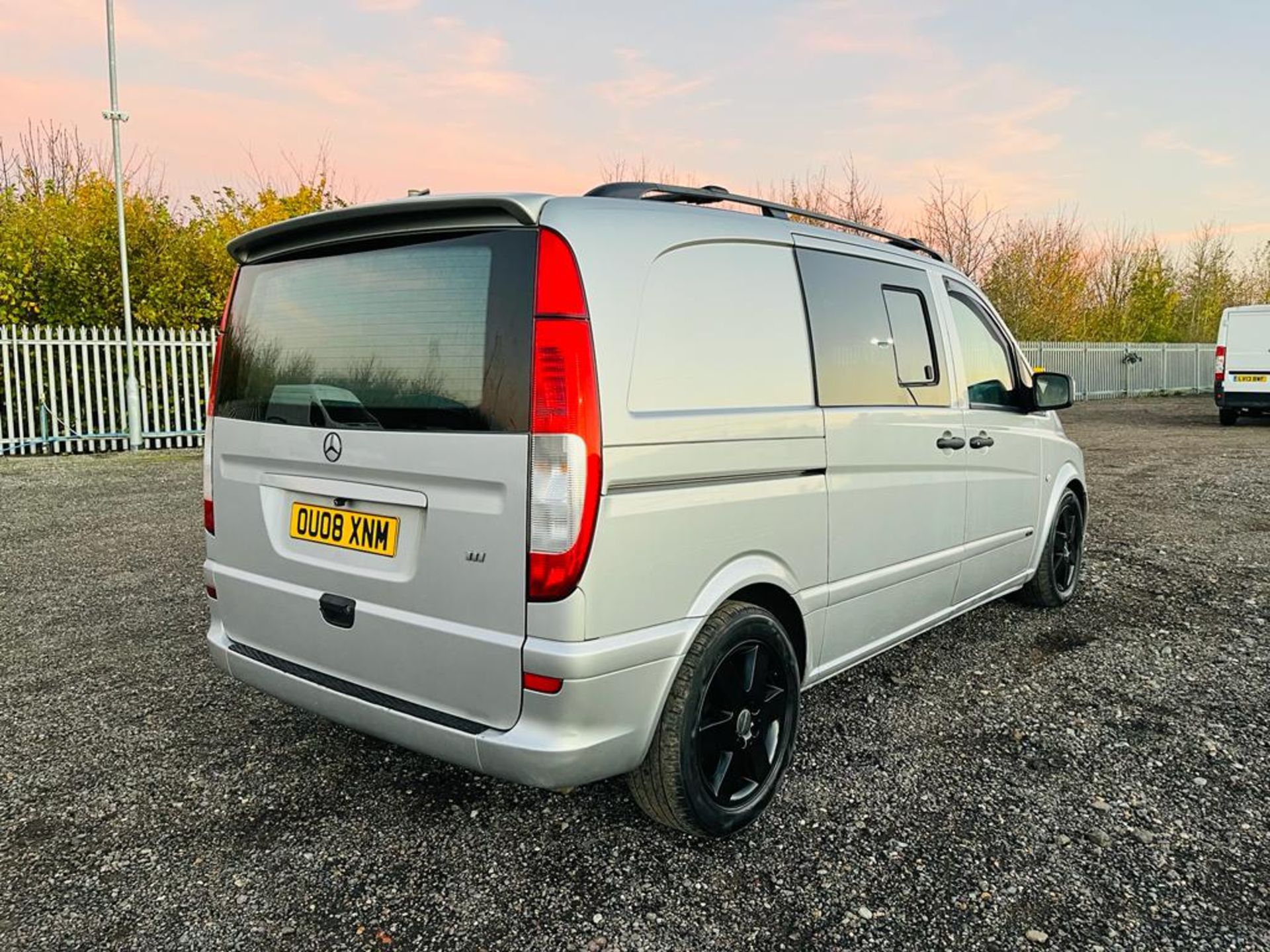 ** ON SALE ** Mercedes Benz Vito 2.1 111 CDI Compact Crew Van 2008 '08 Reg' A/C - No Vat - Image 4 of 26