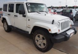 ** ON SALE ** Jeep Wrangler 3.6L V6 Unlimited Sahara 4WD Convertible HardTop '2014 Year' - A/C