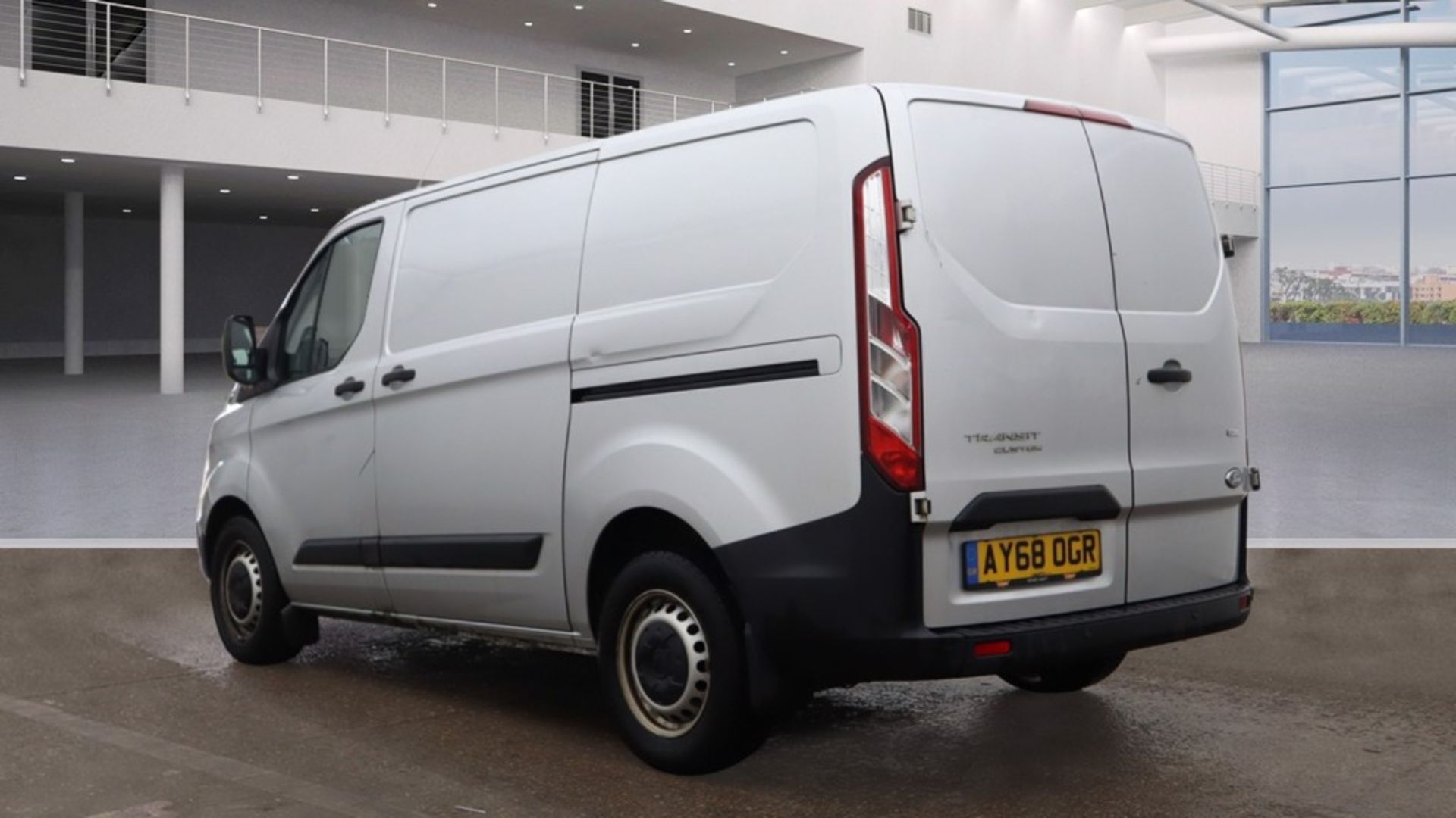 **ON SALE**Ford Transit Custom 2.0 TDCI EcoBlue L1 H1 2018 '68 Reg' Panel Van -A/C - ULEZ Compliant - Image 3 of 9