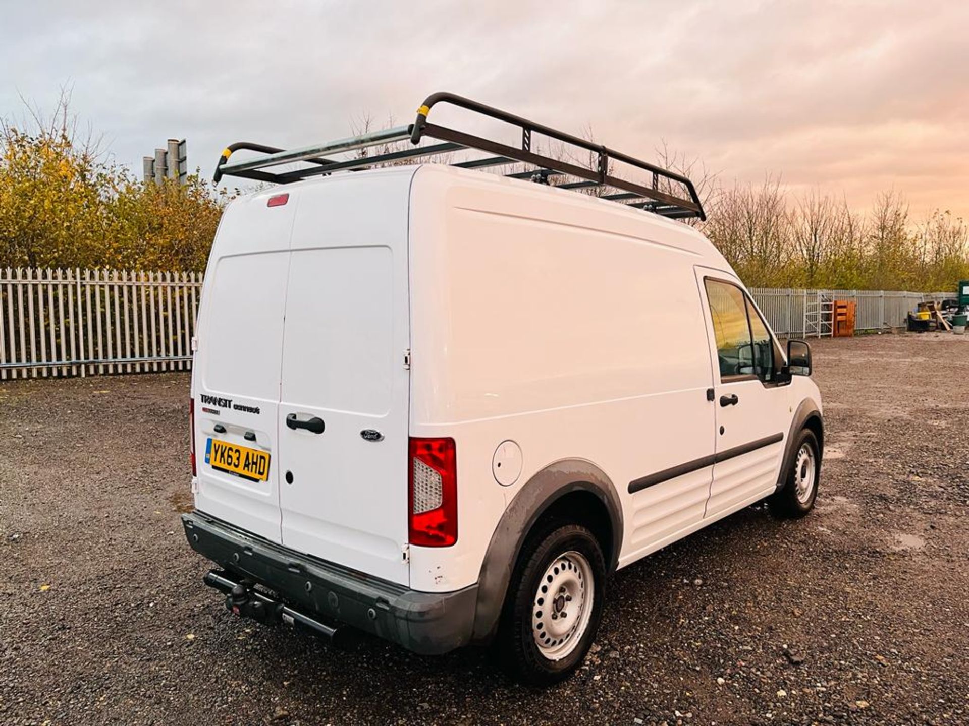 Ford Transit Connect 1.8 TDCI Duratorq LWB HI Roof T230 2013 '63 Reg' - Panel Van - No Vat - Image 8 of 20