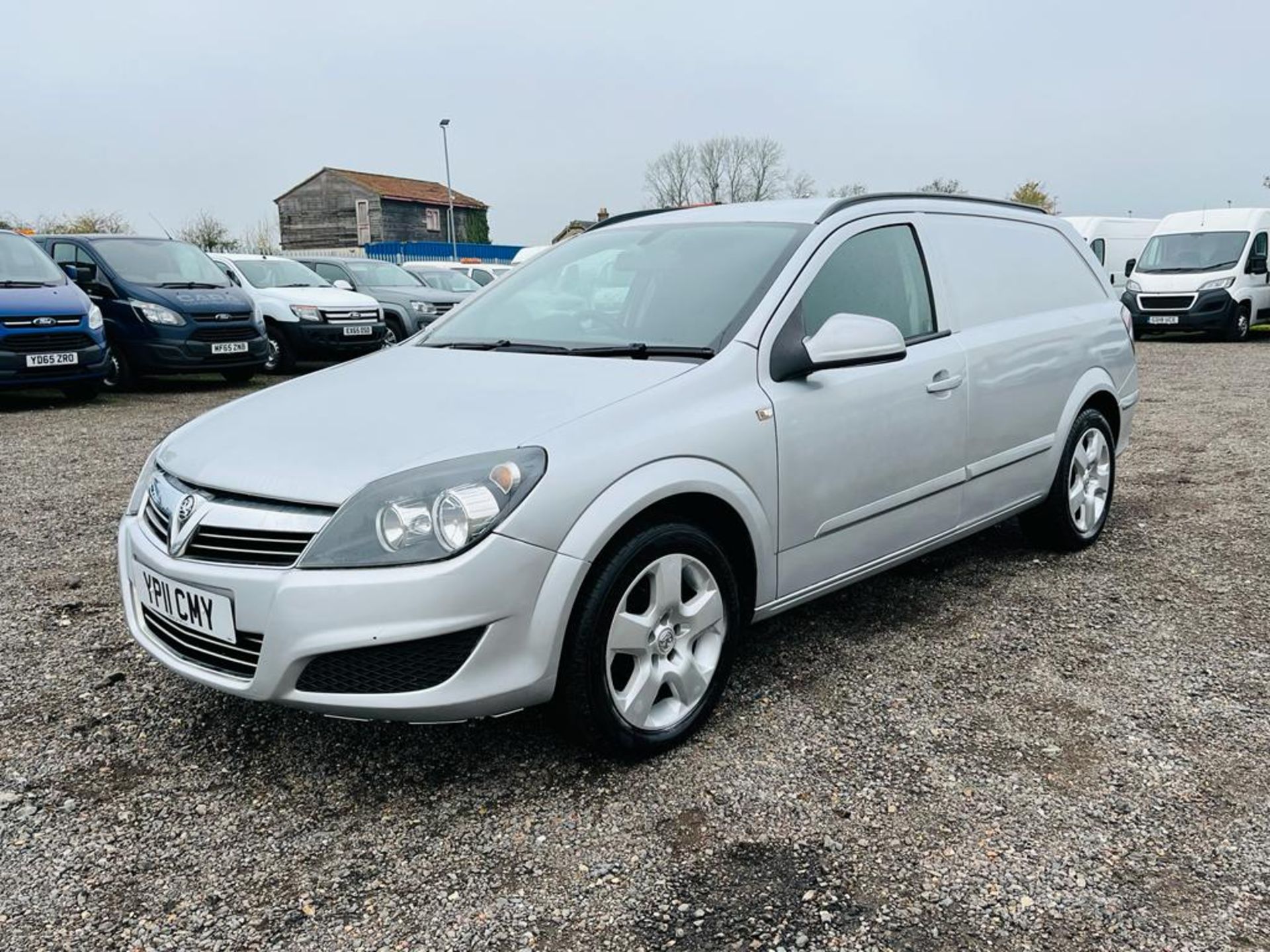 **On Sale** Vauxhall Astra Sportive 1.7 CDTI EcoTec 2011 '11 Reg' - Panel Van - A/C - Image 3 of 25