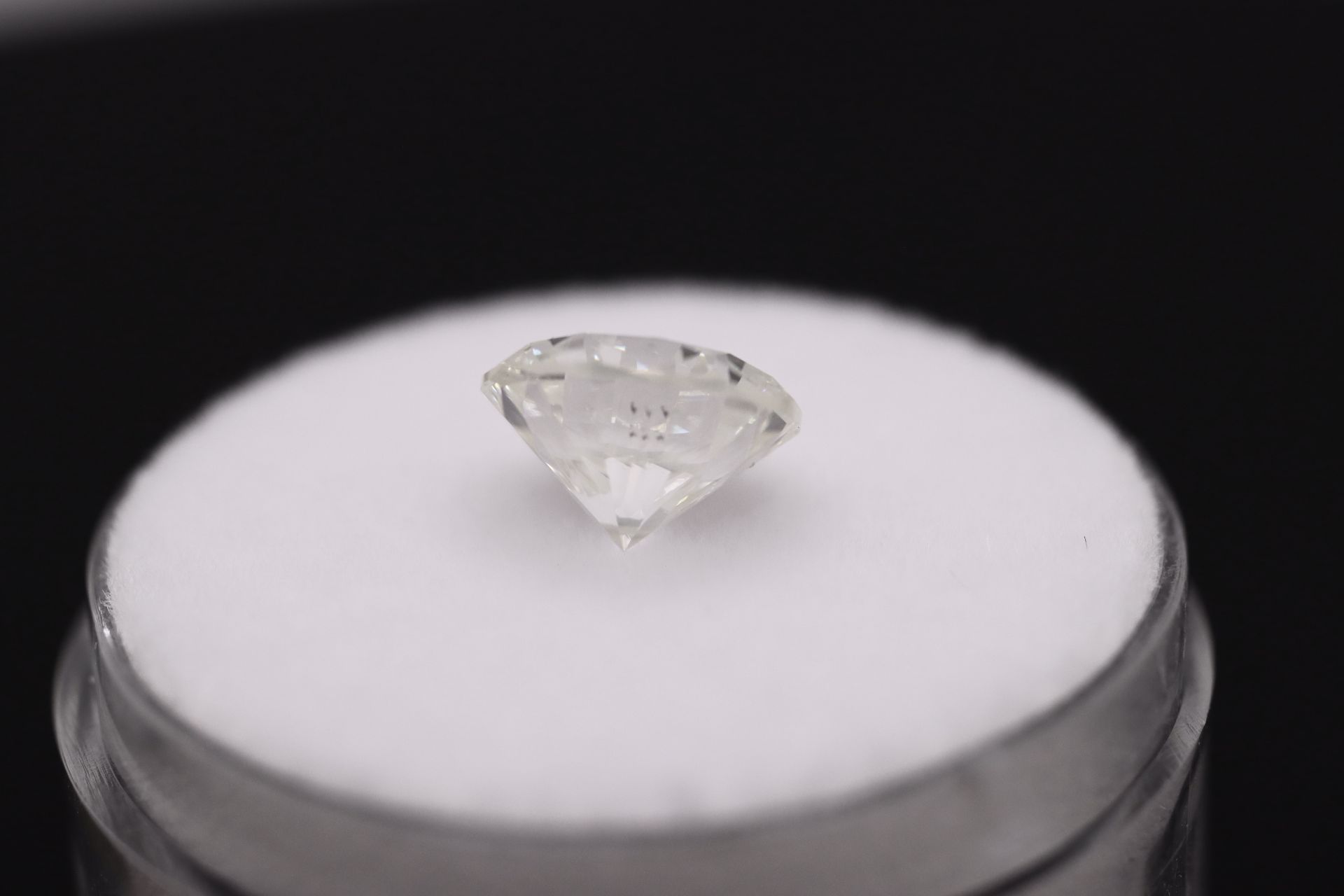 Round Brilliant Cut Natural Diamond 2.15 Carat Colour H Clarity VS1 - EGL Certificate - Image 6 of 17