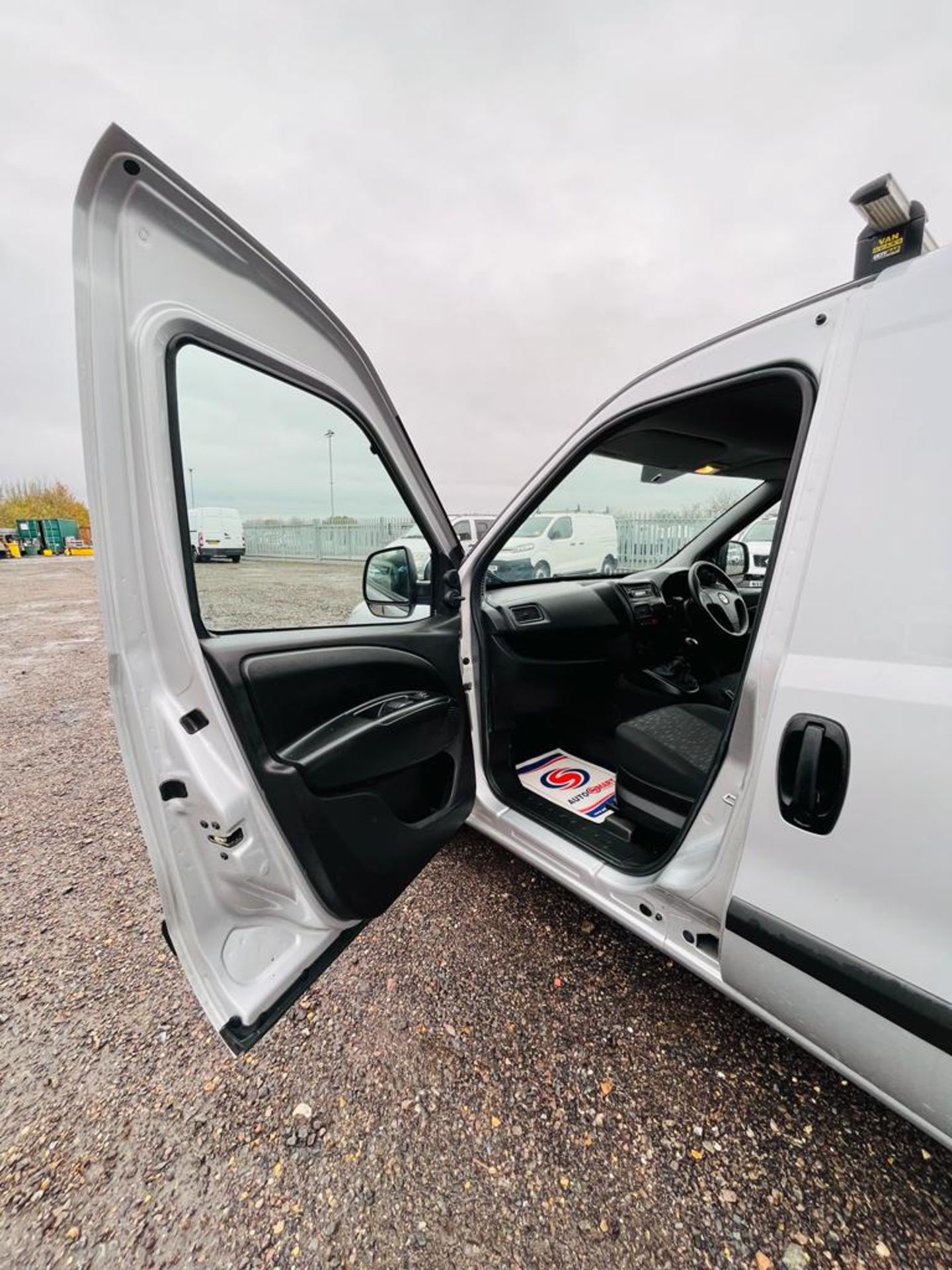 Vauxhall Combo 1.3 CDTI EcoFlex L1 H1 2017'17 Reg' - Panel Van - A/C - ULEZ Compliant - Image 14 of 24