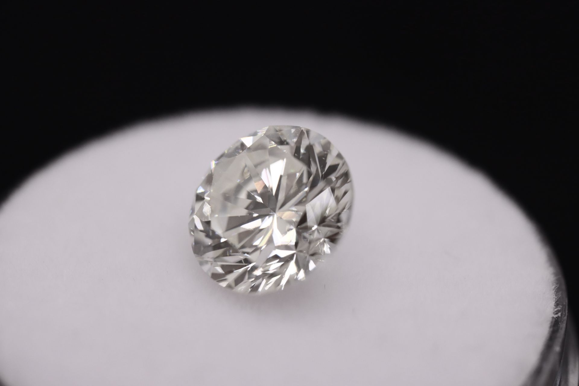 Round Brilliant Cut Natural Diamond 2.15 Carat Colour H Clarity VS1 - EGL Certificate - Image 12 of 17
