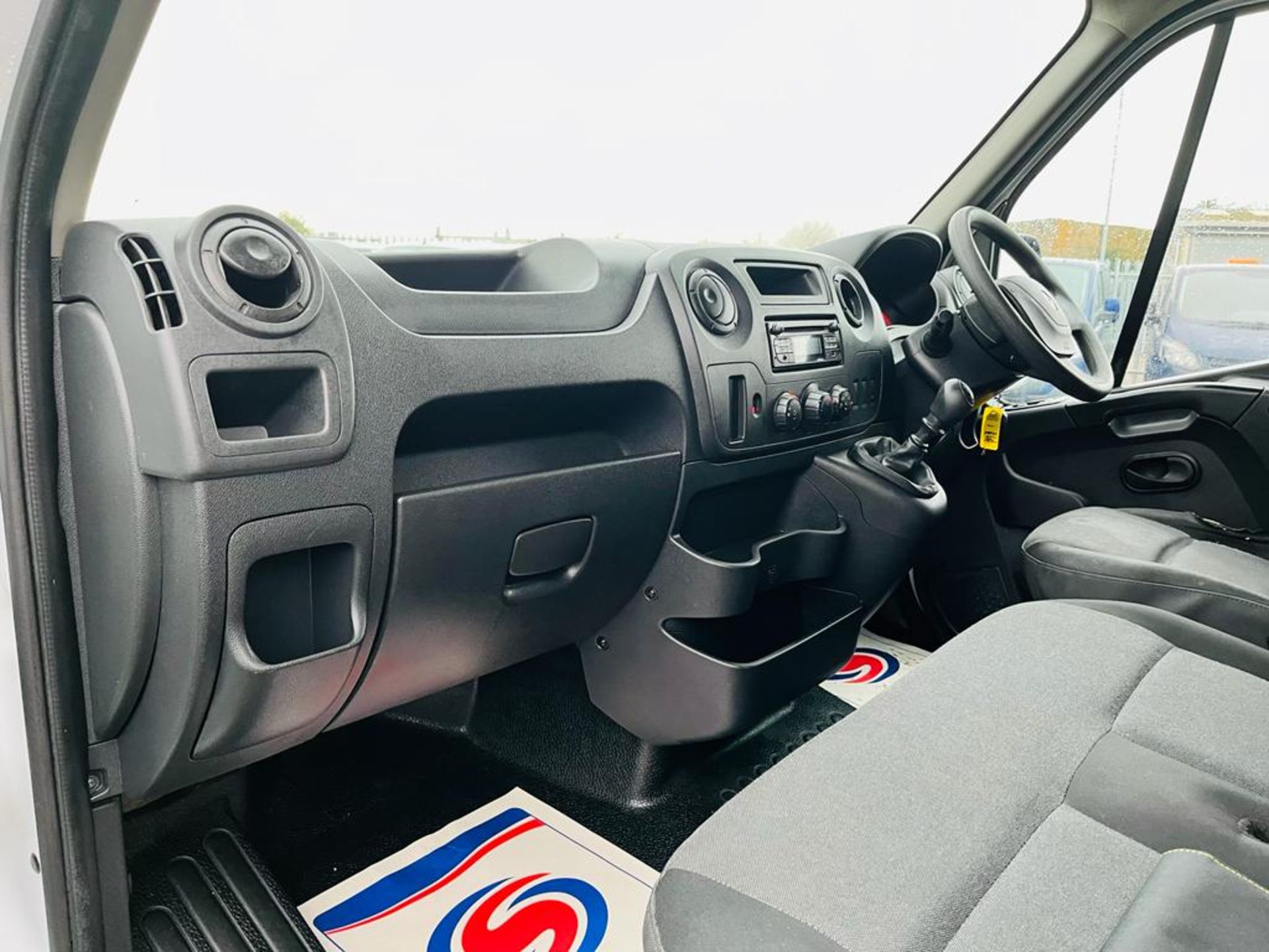 *** ON SALE **Renault Master 2.3 DCI 130 MM35 Business L2 H2 2019 '19 Reg' - Panel Van - Image 13 of 24