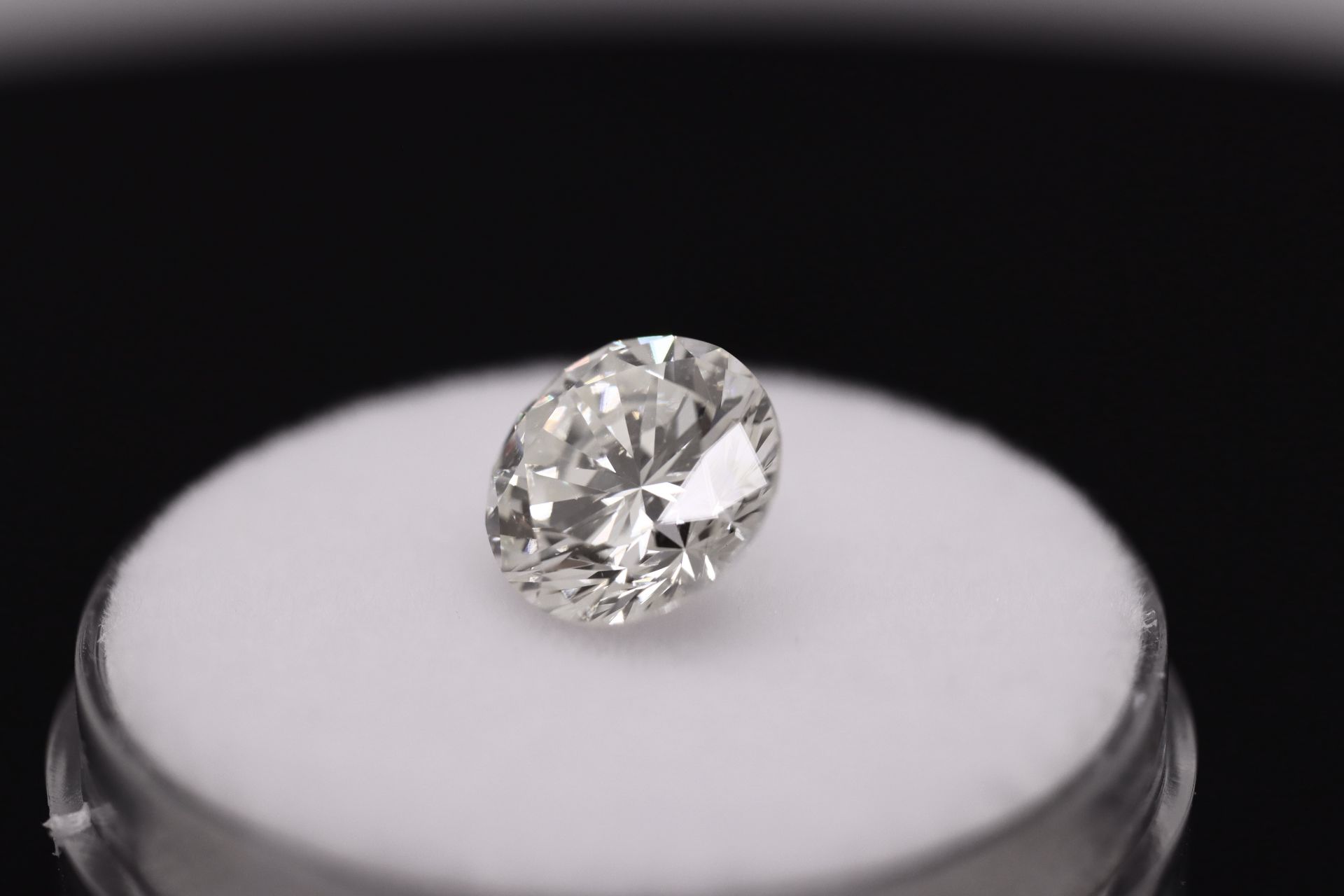 Round Brilliant Cut Natural Diamond 2.15 Carat Colour H Clarity VS1 - EGL Certificate - Image 15 of 17