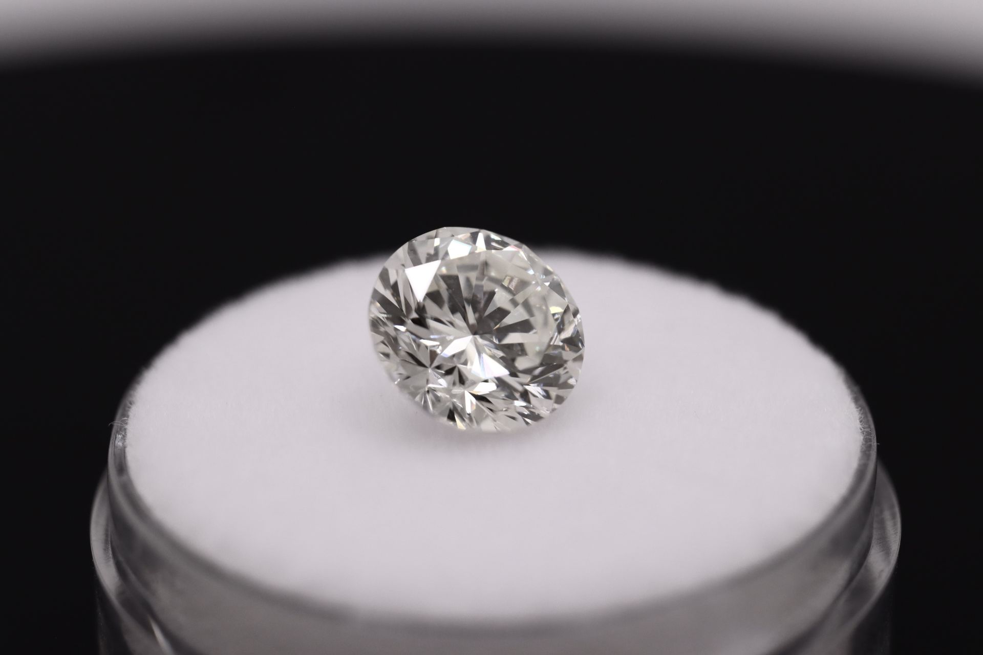 Round Brilliant Cut Natural Diamond 2.15 Carat Colour H Clarity VS1 - EGL Certificate - Image 13 of 17