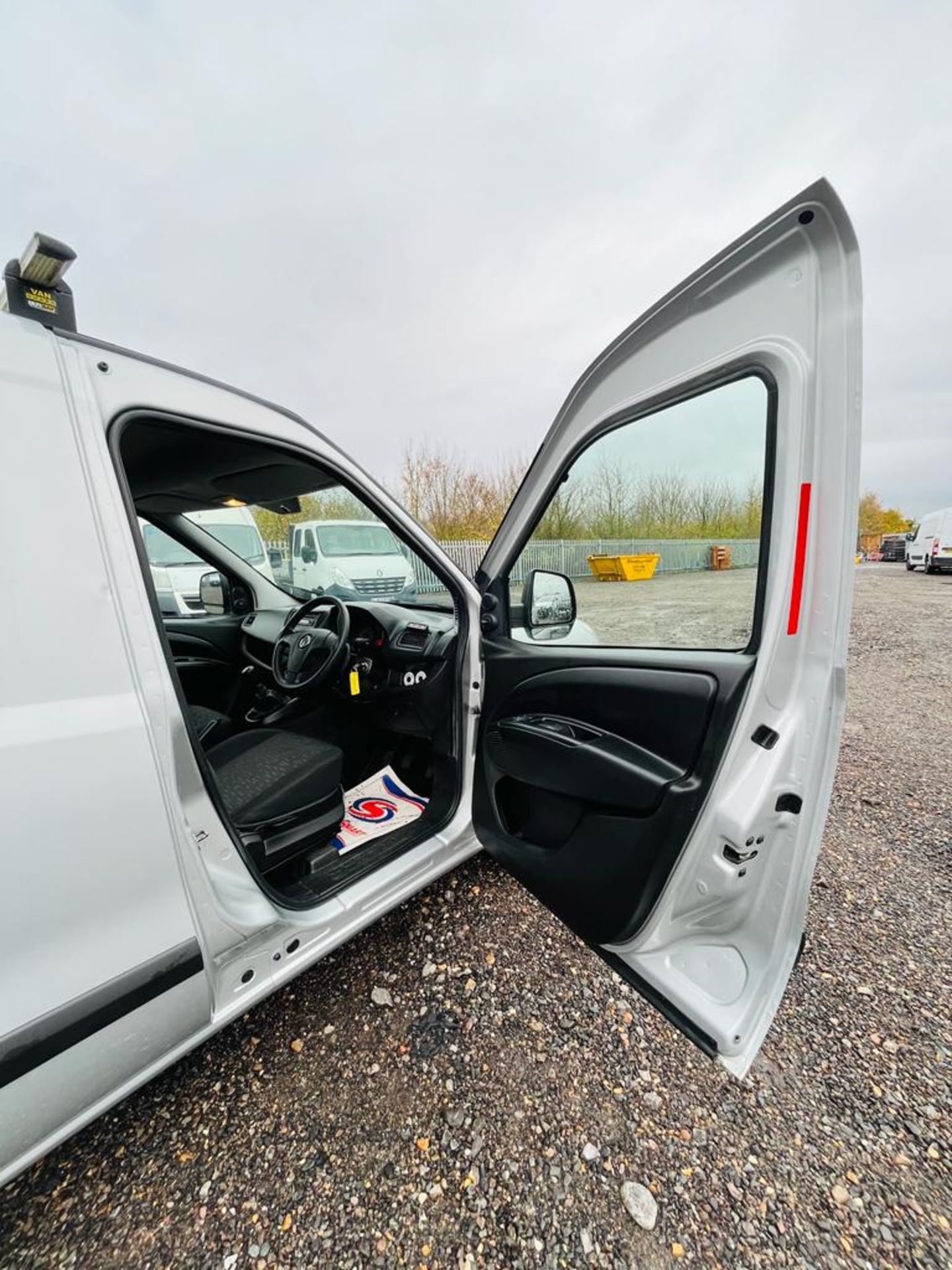 Vauxhall Combo 1.3 CDTI EcoFlex L1 H1 2017'17 Reg' - Panel Van - A/C - ULEZ Compliant - Image 13 of 24