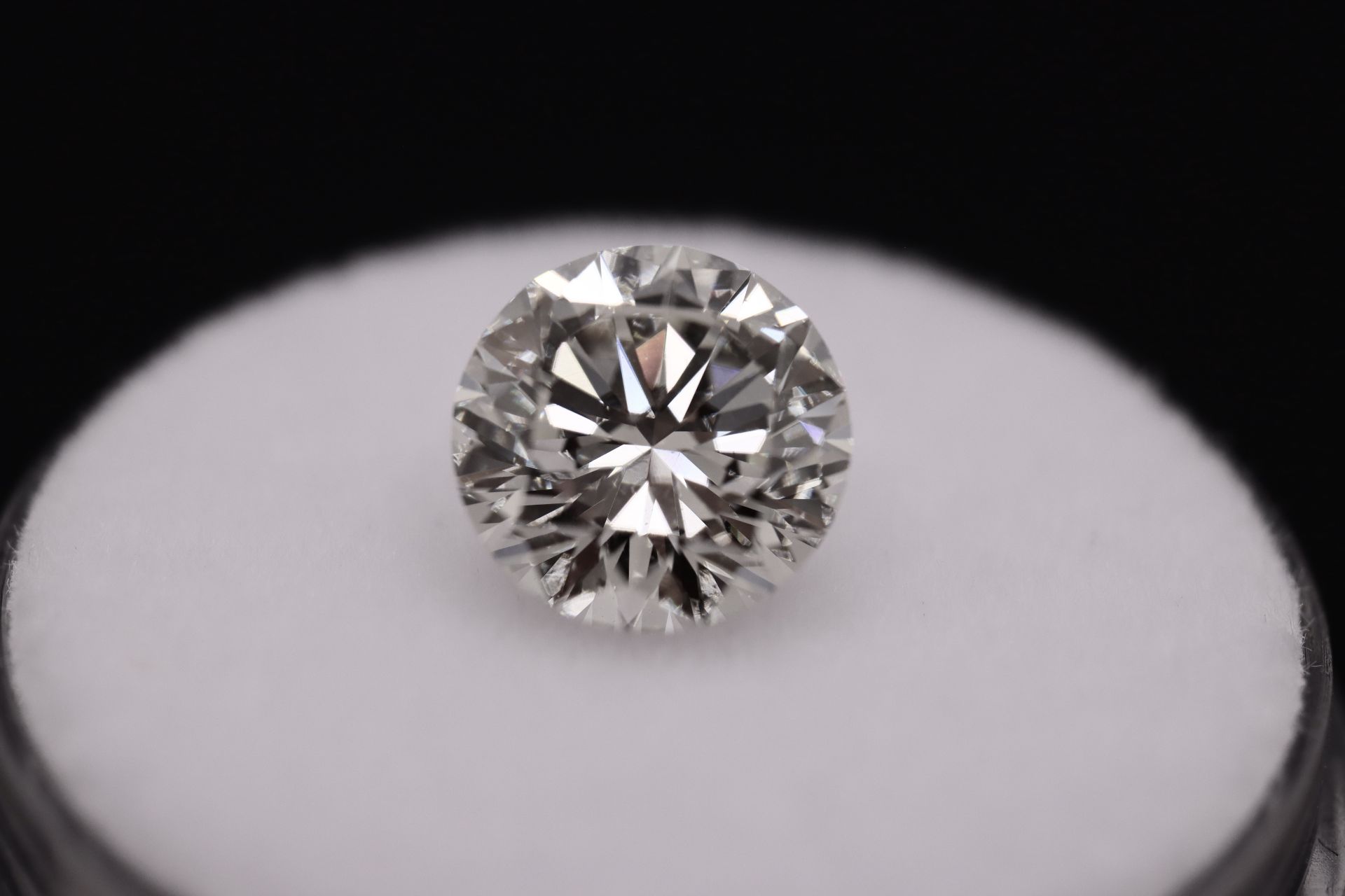 Round Brilliant Cut Natural Diamond 2.15 Carat Colour H Clarity VS1 - EGL Certificate - Image 11 of 17