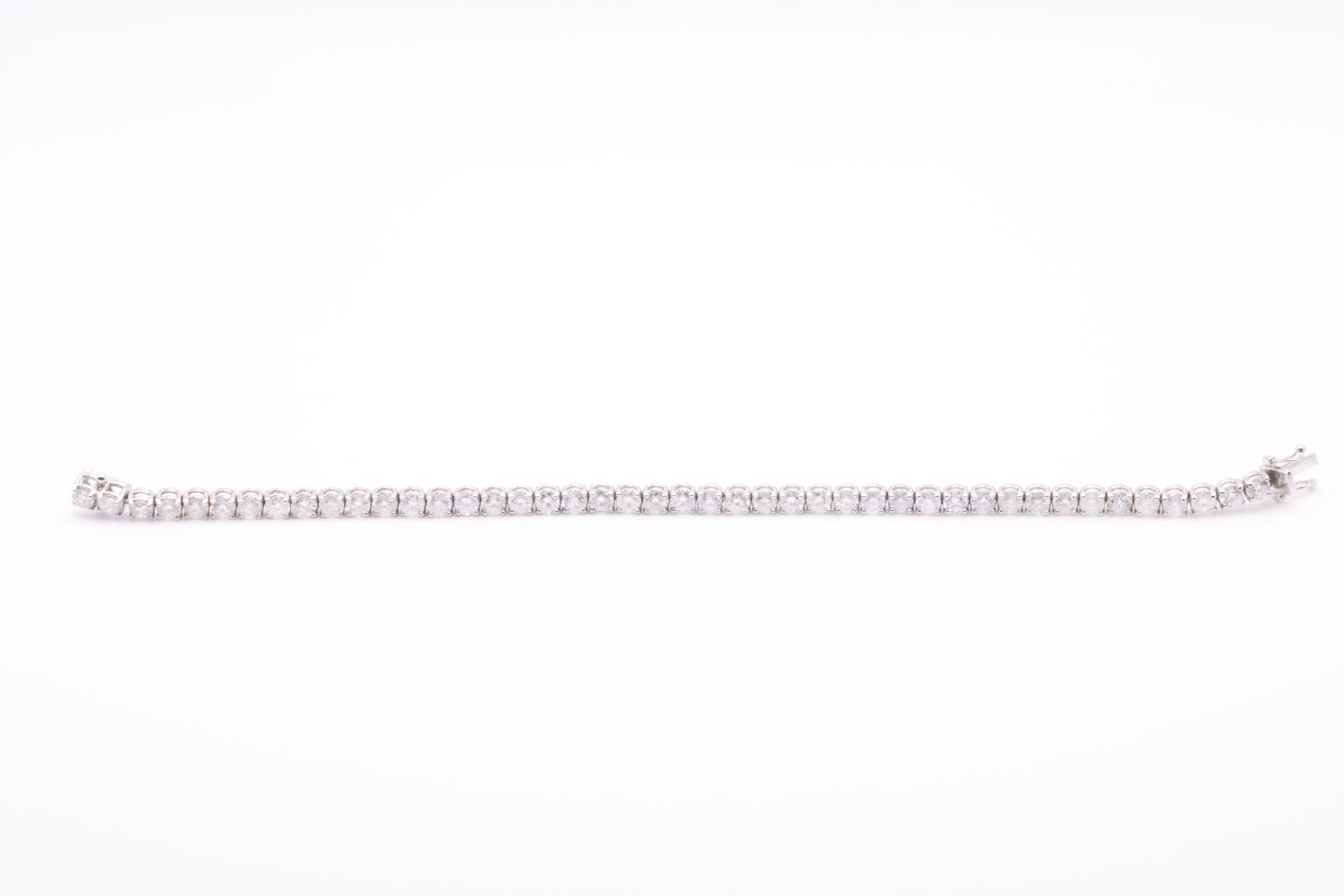 Brand New 9.0 Carat 18ct White Gold Tennis Bracelet set with Round Brilliant Cut Natural Diamonds - Image 7 of 11