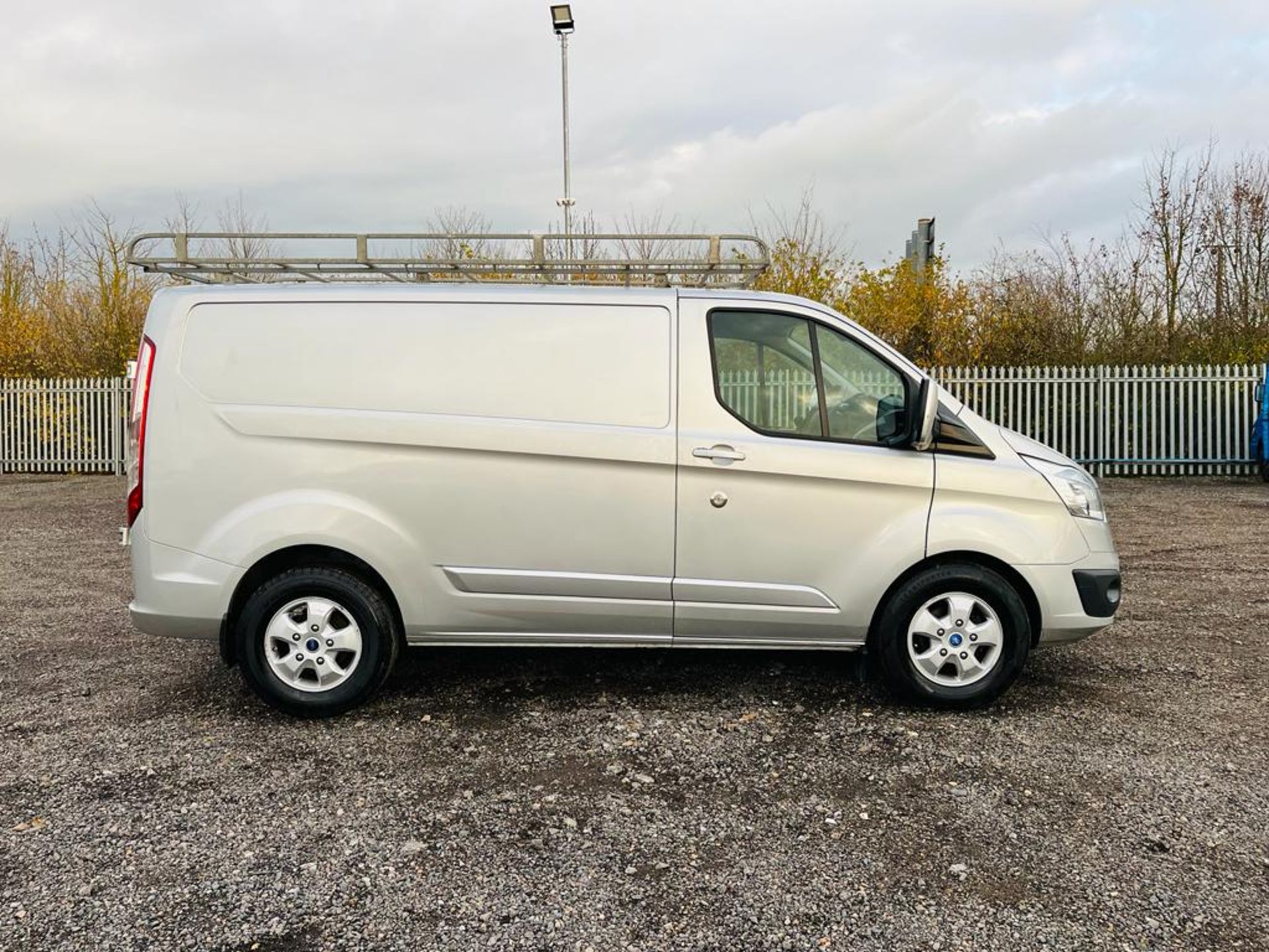 ** ON SALE ** Ford Transit Custom 2.2 TDCI 290 Limited E-Tech L1 H1 2016 '16 Reg' - A/C - No Vat - Image 8 of 23