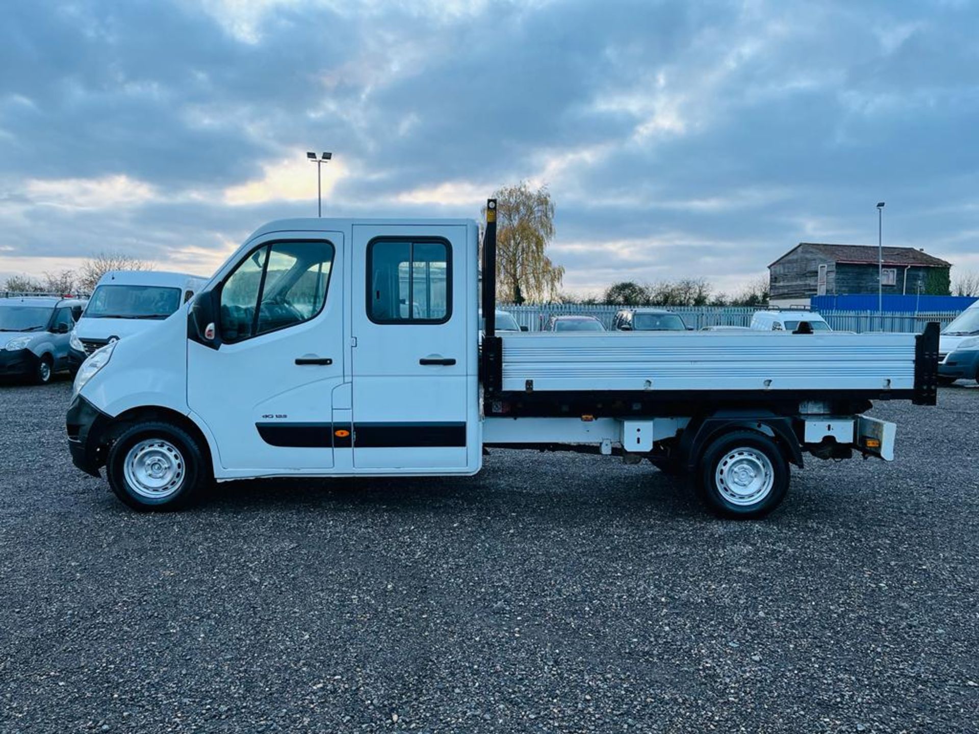 ** ON SALE ** Renault Master 2.3 DCI 125 LL35 DRW RWD L3 Crew Tipper 2013 '13 Reg' - Image 5 of 32