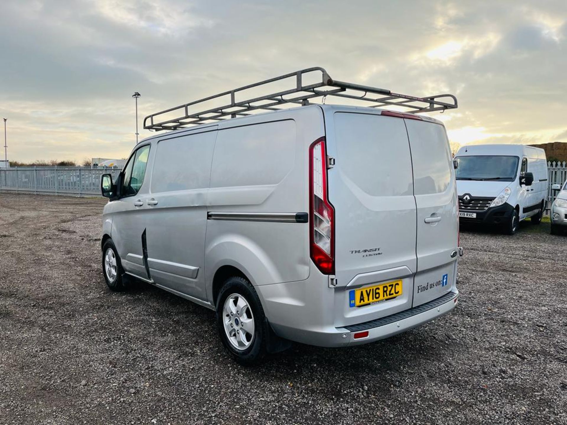 ** ON SALE ** Ford Transit Custom 2.2 TDCI 290 Limited E-Tech L1 H1 2016 '16 Reg' - A/C - No Vat - Image 4 of 23