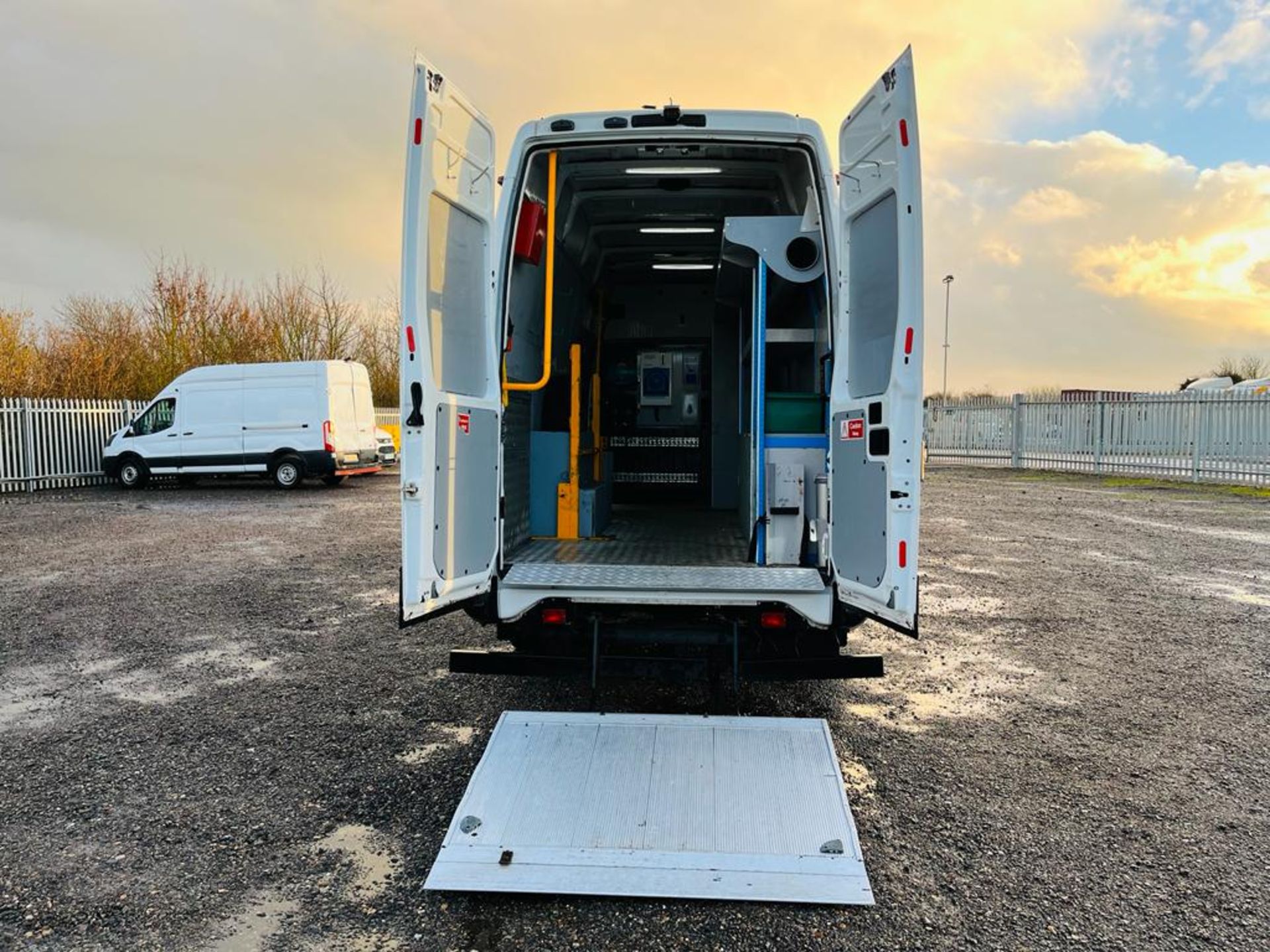 Iveco Daily 70C17 3.0 HD TRW L3 H3 2014 '64 Reg' Tail Lift - ULEZ Compliant - Twin Rear Axle - Image 9 of 28