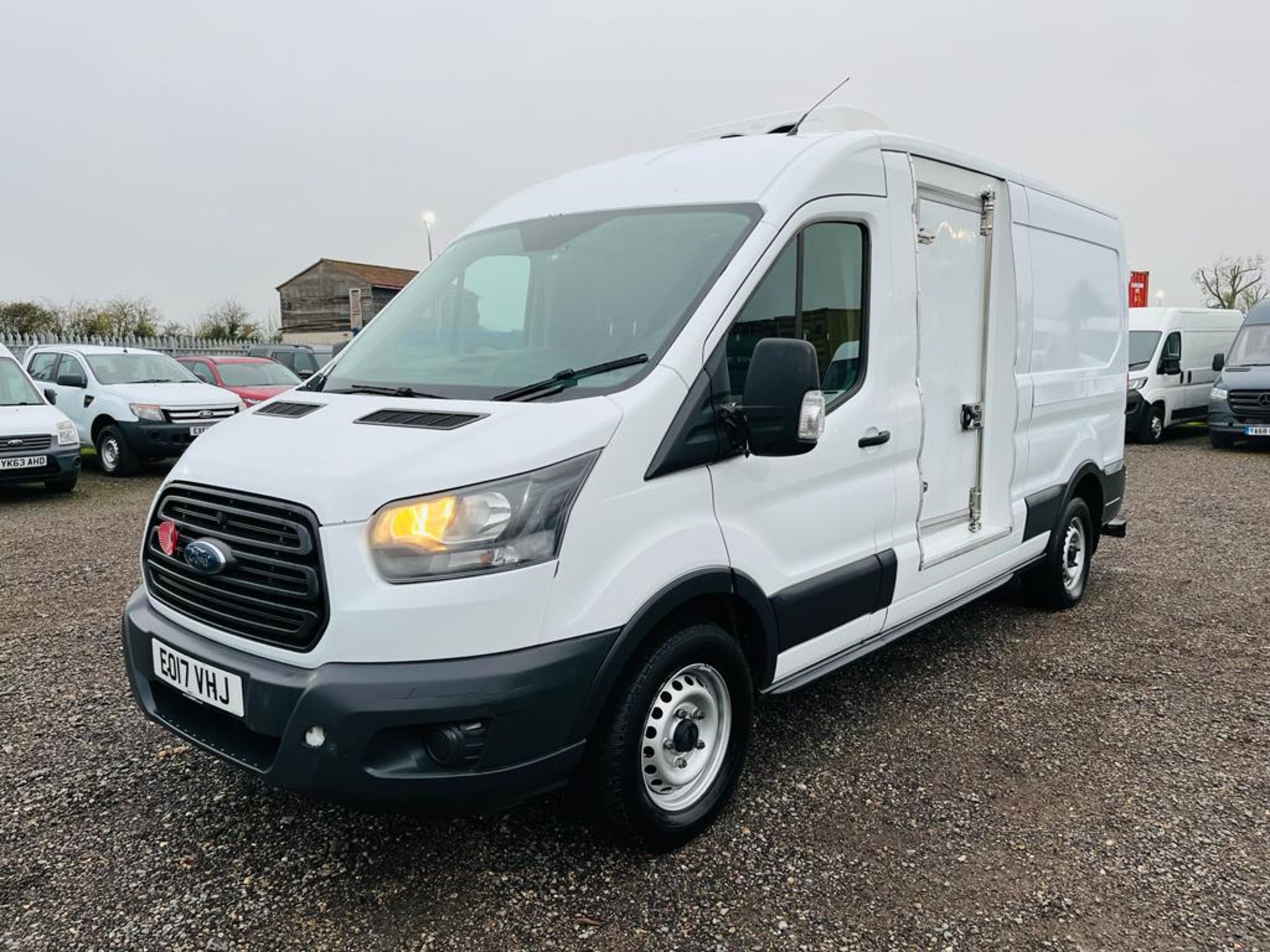 Ford Transit 2.0 TDCI EcoBlue RWD Fridge / Freezer 2017 '17 Reg' - ULEZ Compliant - Image 3 of 26