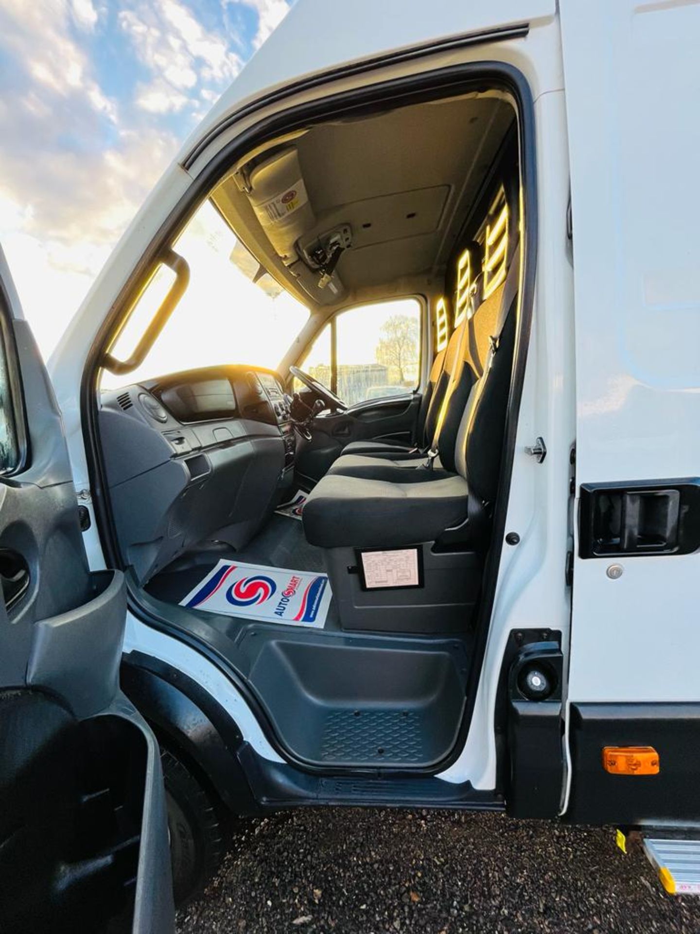 Iveco Daily 70C17 3.0 HD TRW L3 H3 2014 '64 Reg' Tail Lift - ULEZ Compliant - Twin Rear Axle - Image 19 of 28