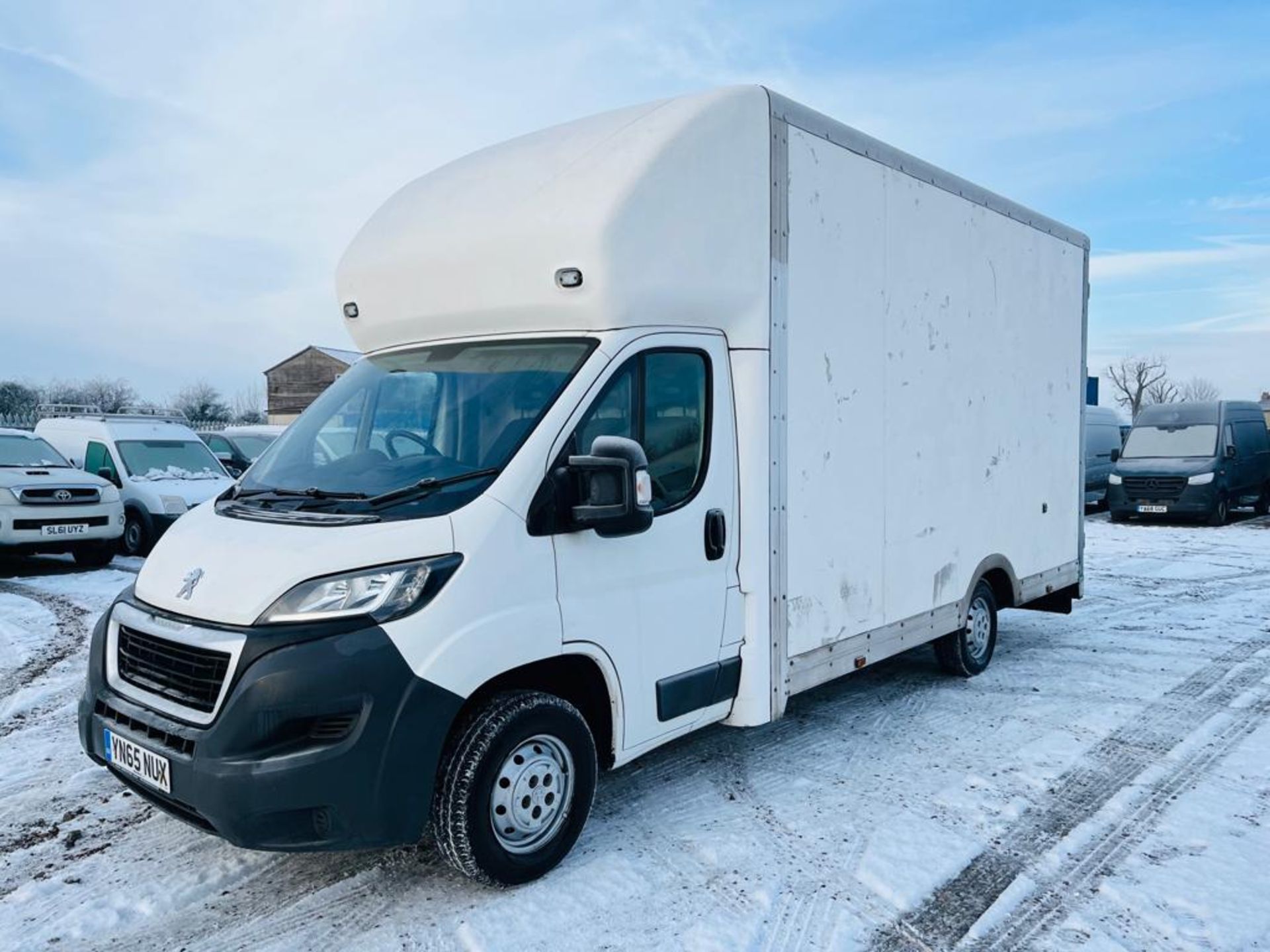 ** ON SALE ** Peugeot Boxer 2.2 HDI 335 Professional L3 Low Loader Luton 2015 '65 Reg' Sat Nav - A/C - Image 3 of 23