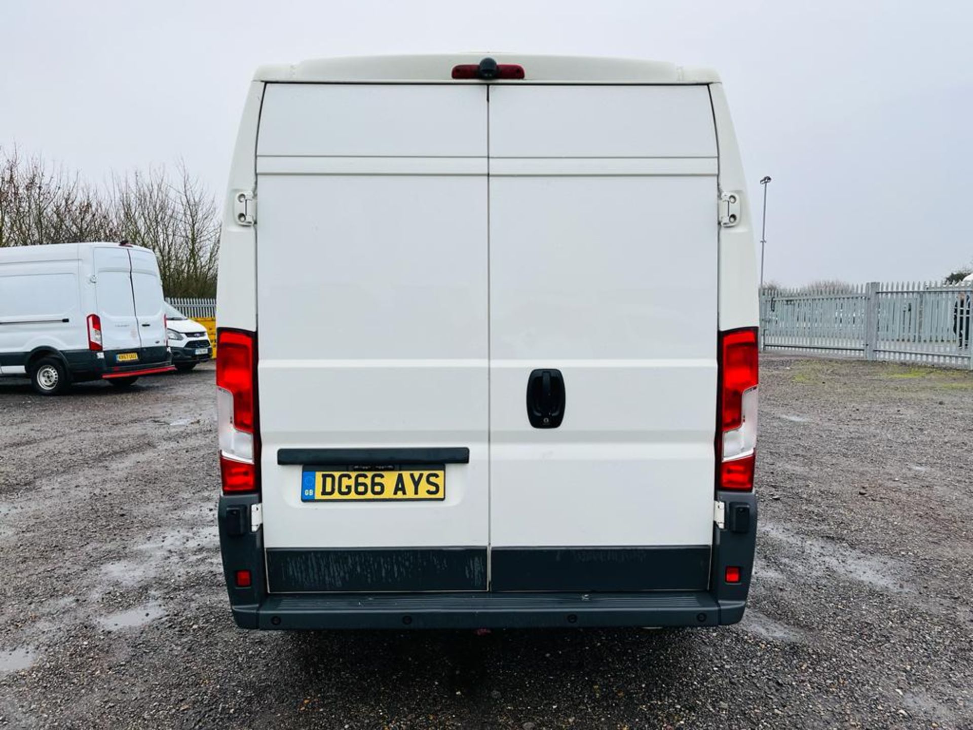 Peugeot Boxer 2.0 BlueHDI Professional L3 H2 2017 '66 Reg' - Sat Nav - A/C - ULEZ Compliant - Image 9 of 23