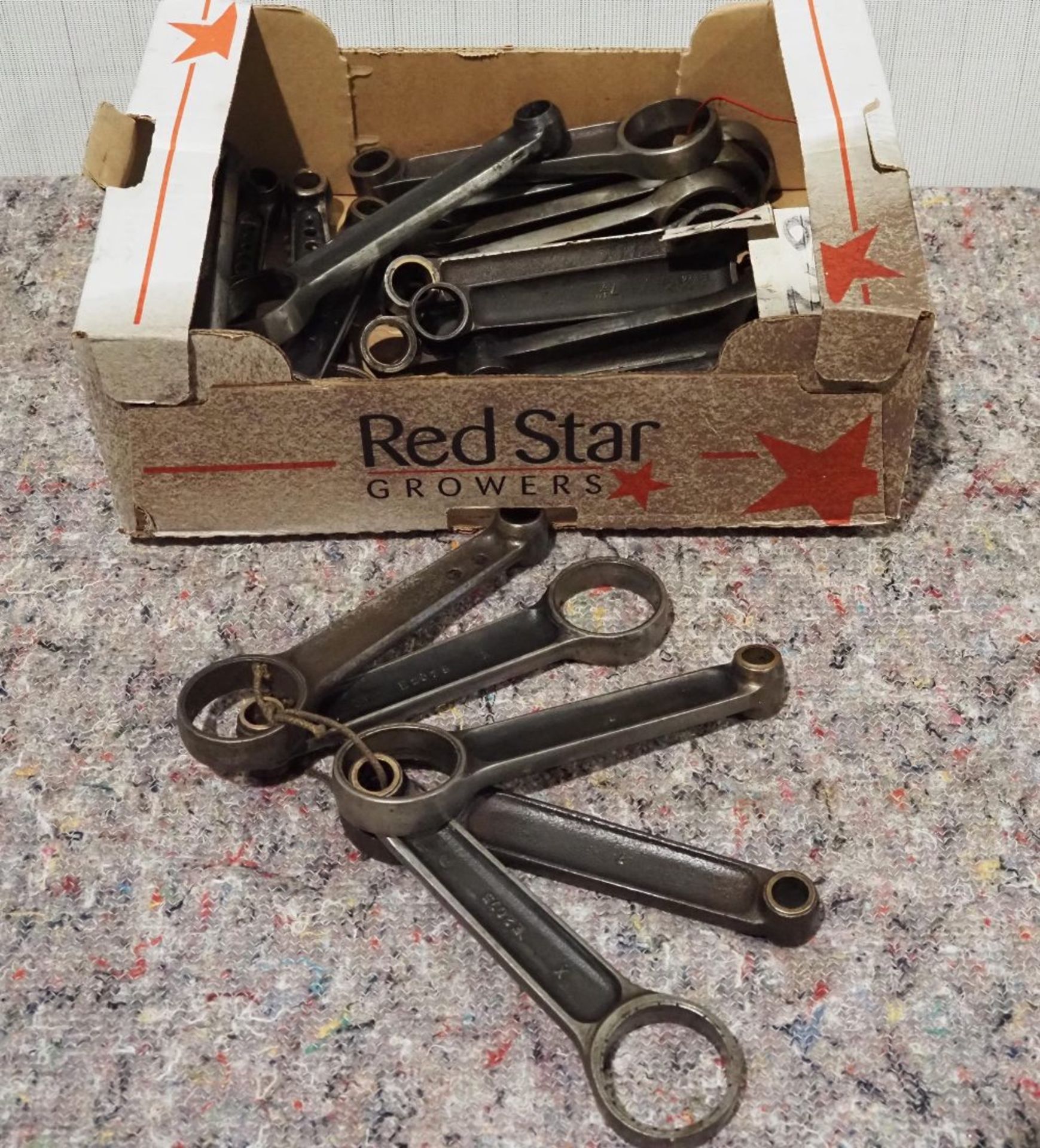 Box of pre-war Rolls Royce con rods