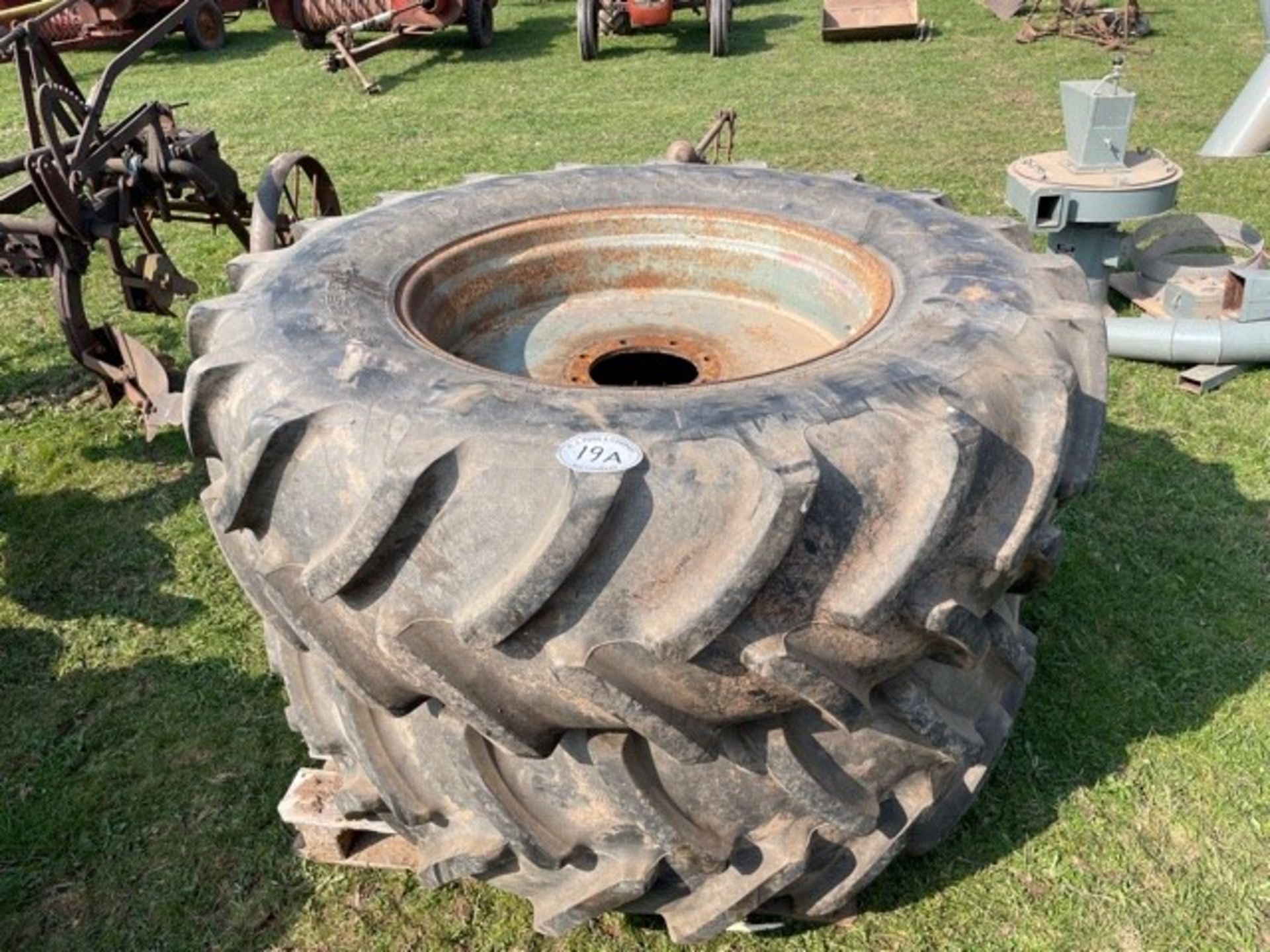 Pair of wheels and Firestone tyres 18.4 R34