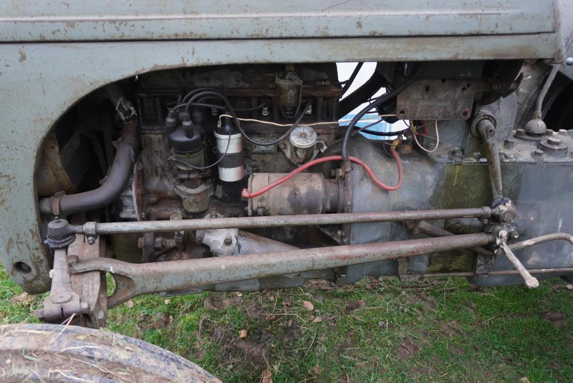 Ferguson TEA tractor. Petrol. sn. 111926. Reg. KPW 983 c/w operators manual - Image 3 of 6