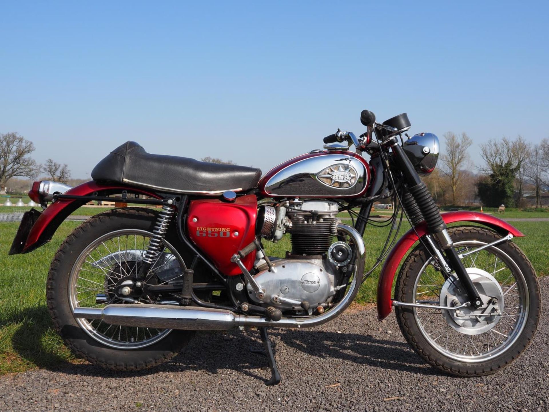 BSA 650 Lightning motorcycle. 1970 c/w BSA dating certificate and matching numbers. Reg. BHY 669H.