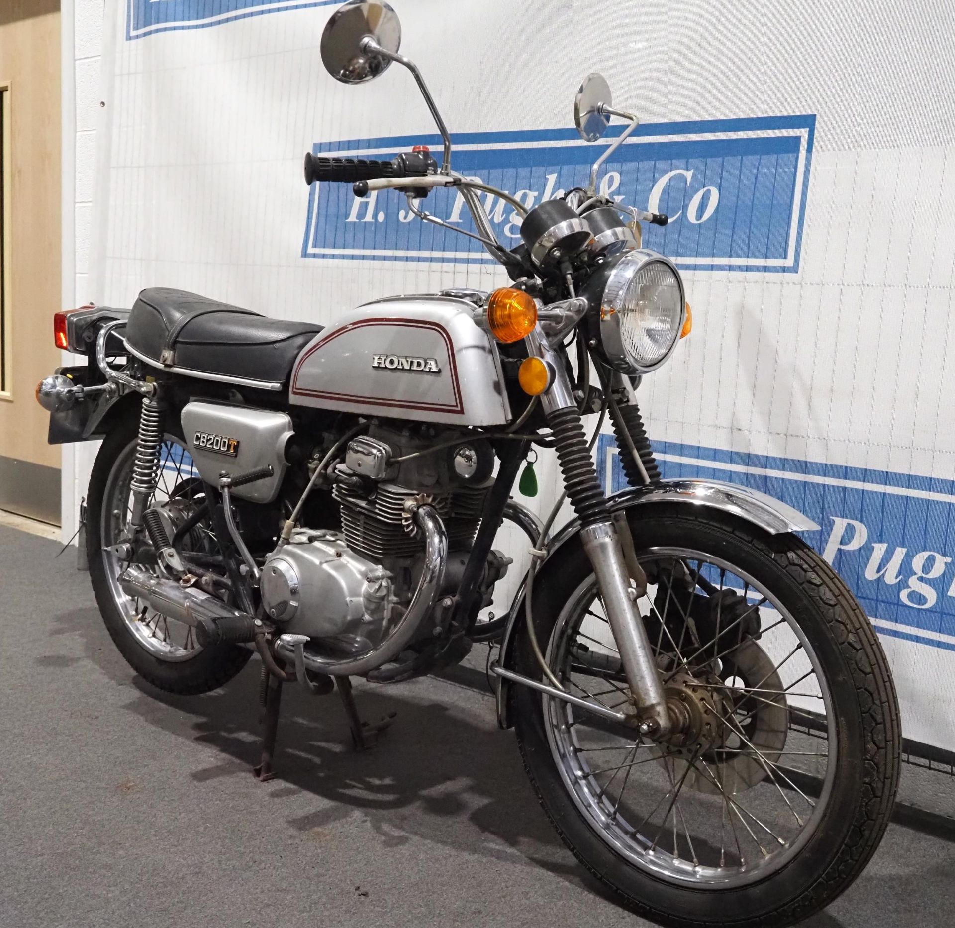 Honda CB200 motorcycle. 198cc. 1975. Frame No. CB2002026288. Engine No. CB200E-2026365. Reg. XHJ