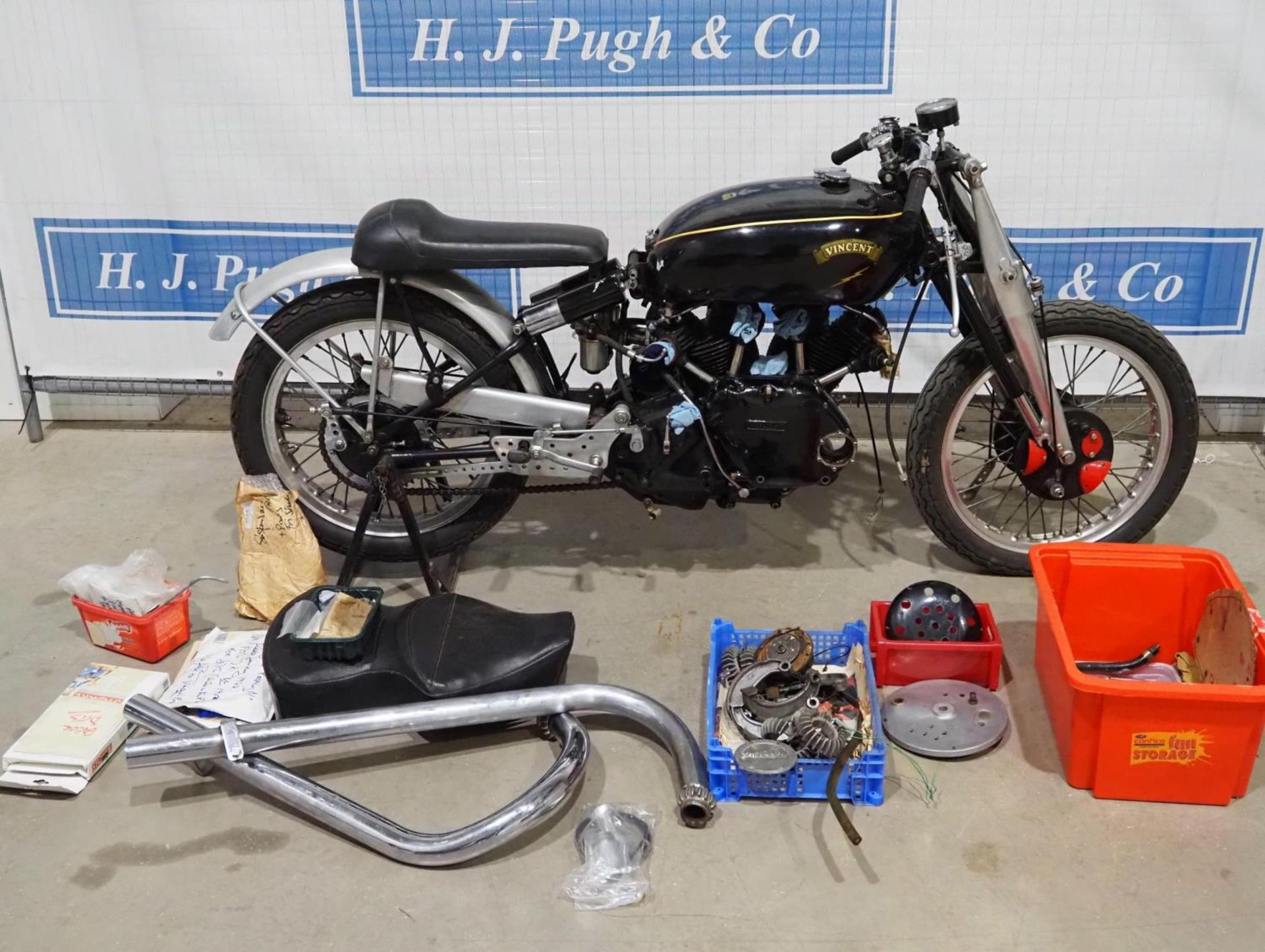 Vincent Rapid motorcycle project. Believed 1950. This is an unfinished project being sold from a - Image 5 of 15