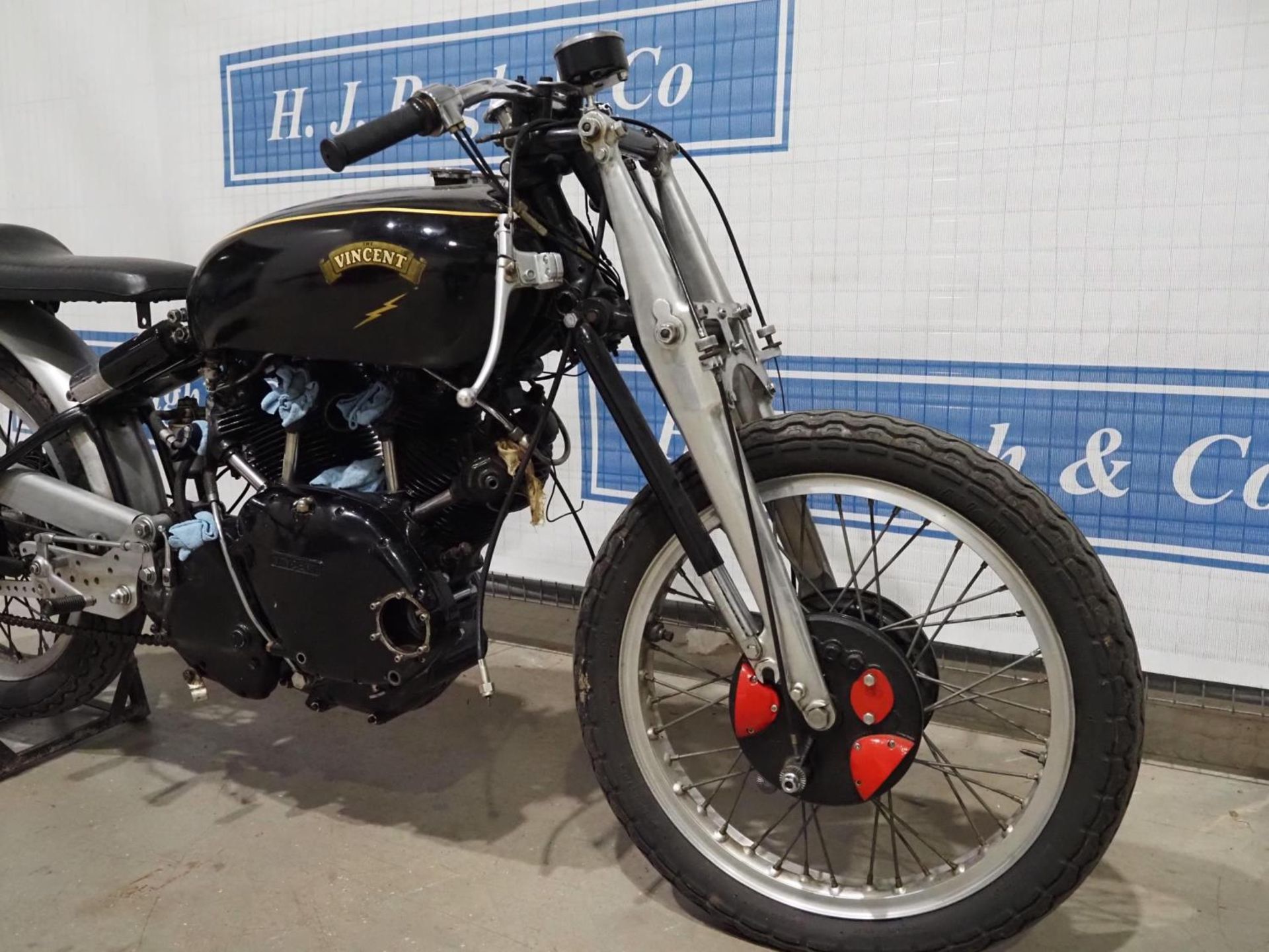 Vincent Rapid motorcycle project. Believed 1950. This is an unfinished project being sold from a - Image 3 of 15