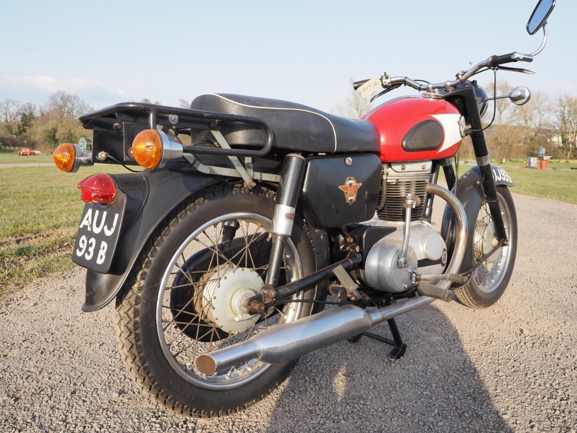 Matchless 250 motorcycle. 1964. Engine no. 11215, frame no. 14726. Out of a private collection. Reg. - Image 3 of 7