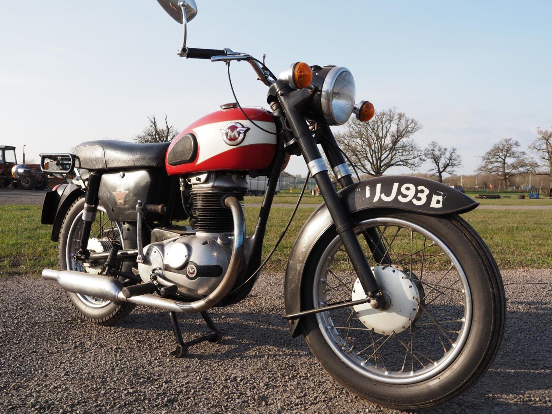 Matchless 250 motorcycle. 1964. Engine no. 11215, frame no. 14726. Out of a private collection. Reg. - Image 2 of 7