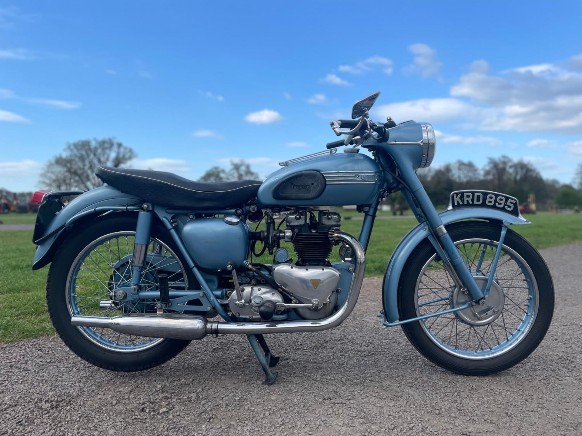 Triumph Thunderbird motorcycle. 650cc. 1955. Runs & rides. Matching engine and frame numbers.