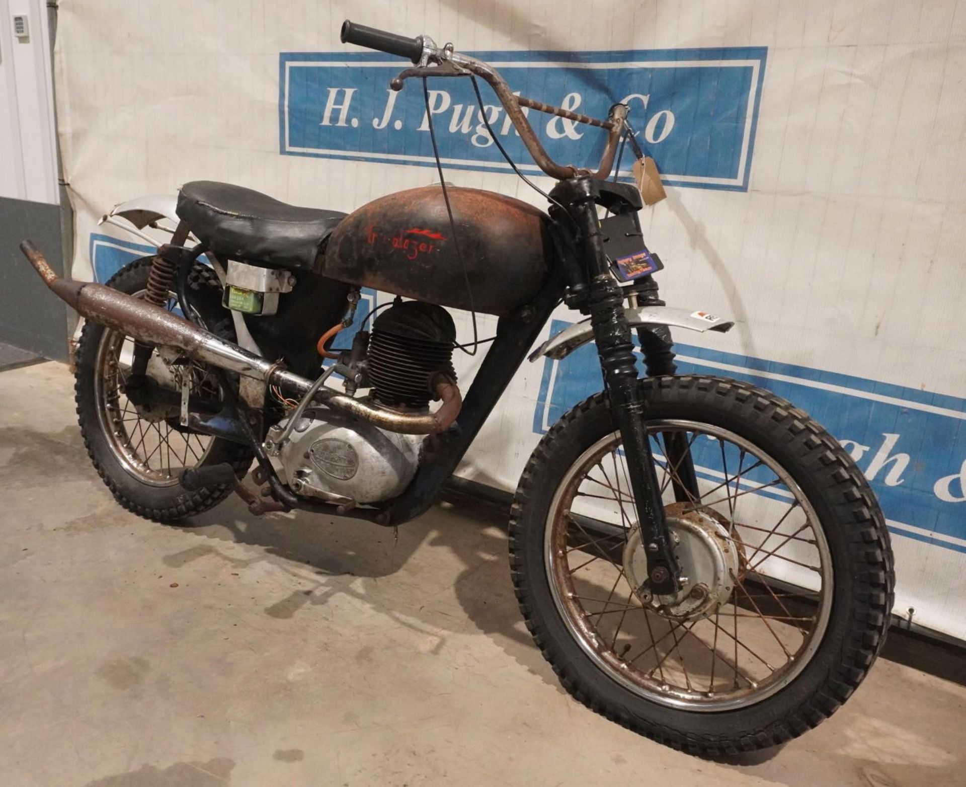 Francis Barnett Cruiser 80 motorcycle. Fitted with a 199cc AMC engine. From private collection. Good - Image 2 of 5