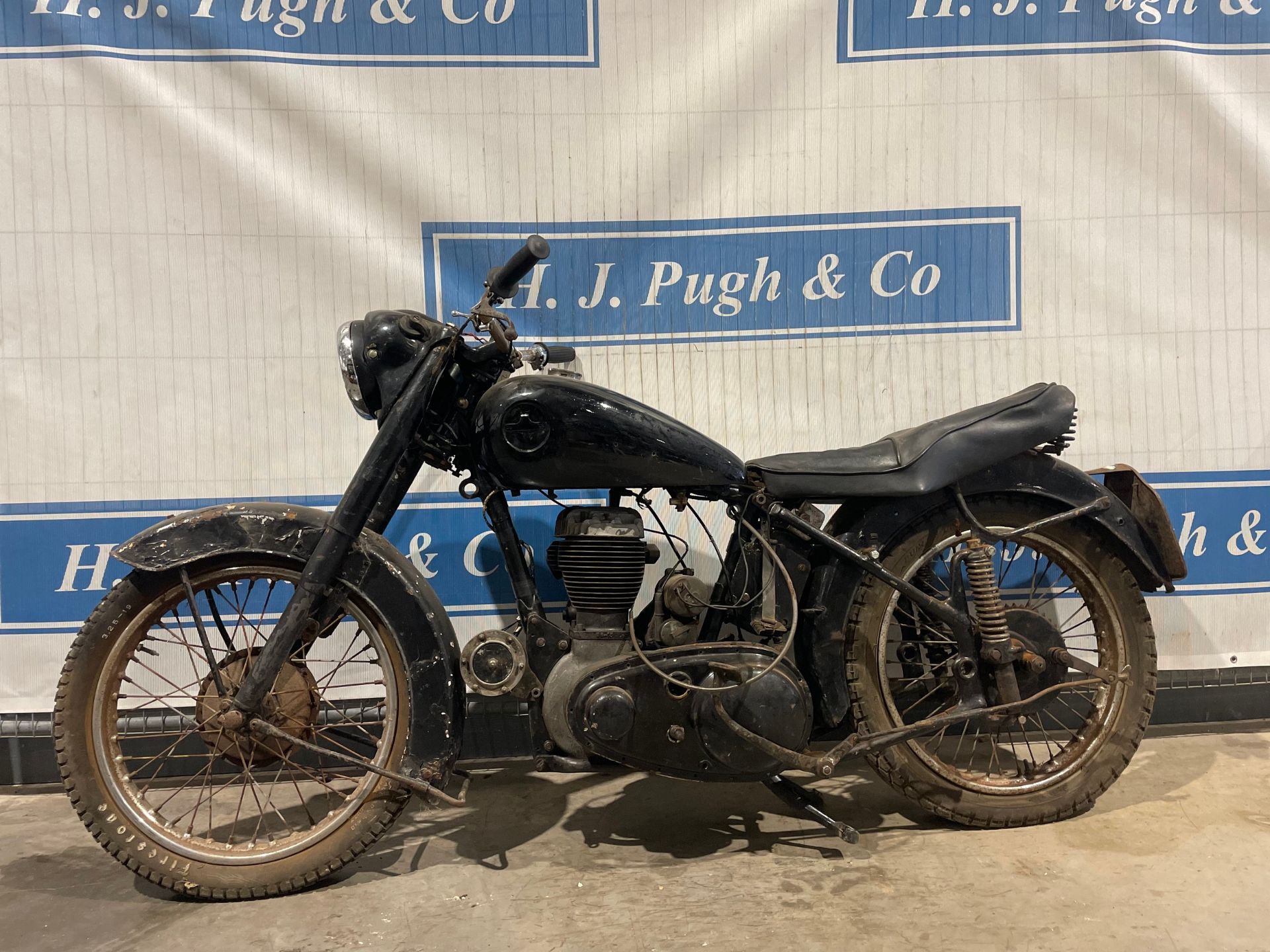 BSA M21 motorcycle project. Reg LTR349. No docs - Image 9 of 12